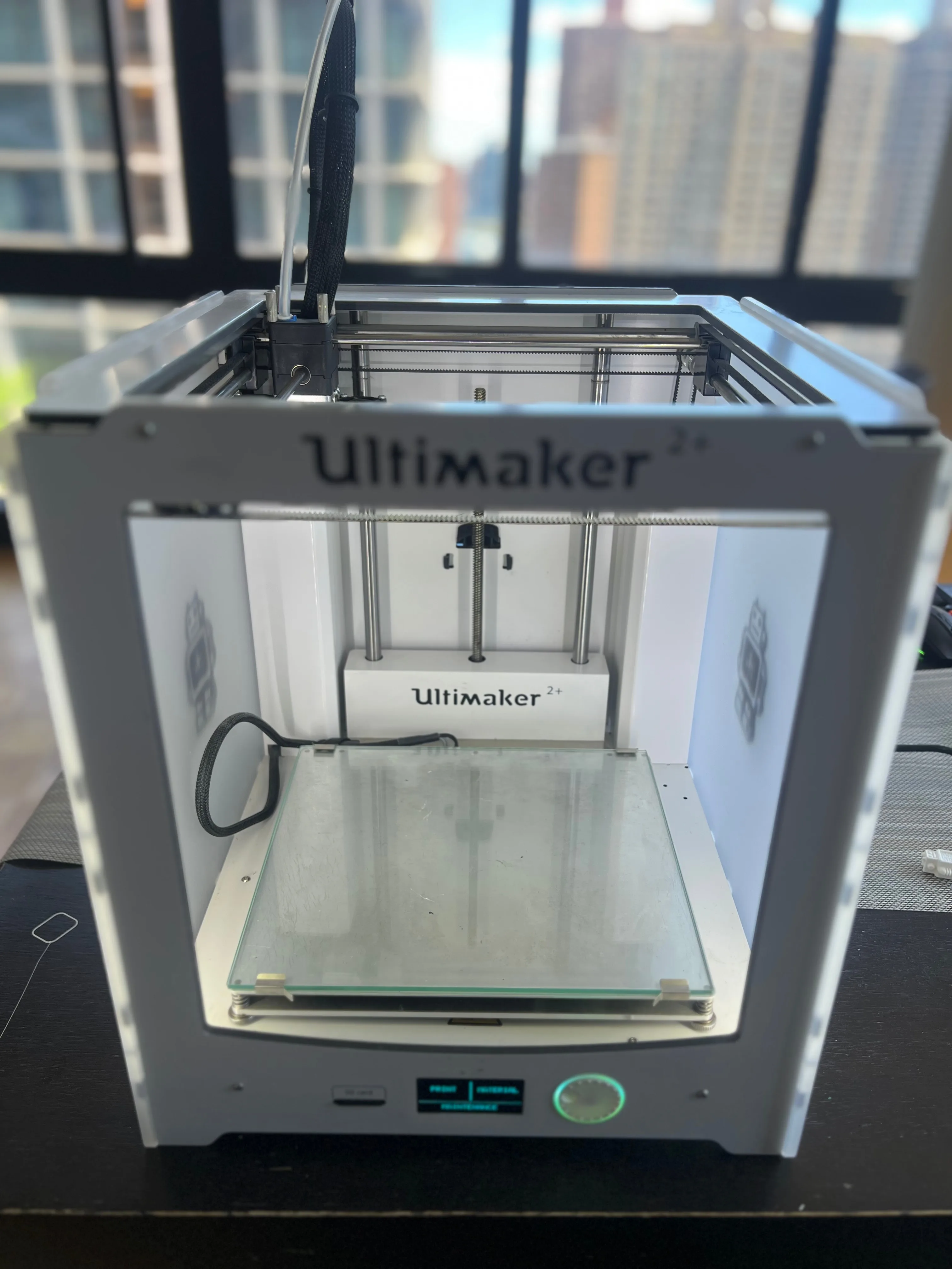 Ultimaker 2+ 3D Printer image indicator(5)