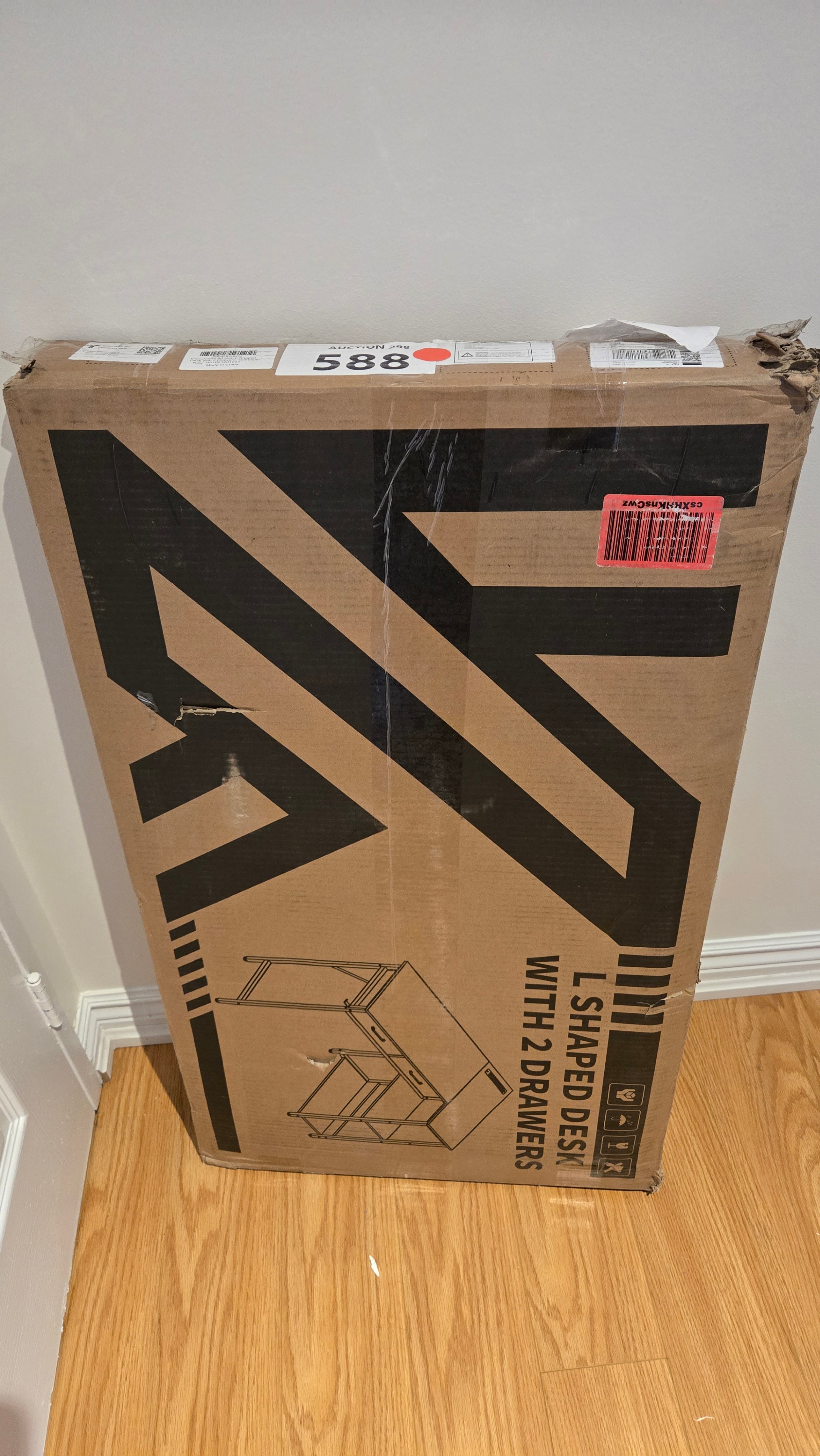 New in Box Coleshome 40 Inch L Shaped Desk with 2 Drawers - photo 2