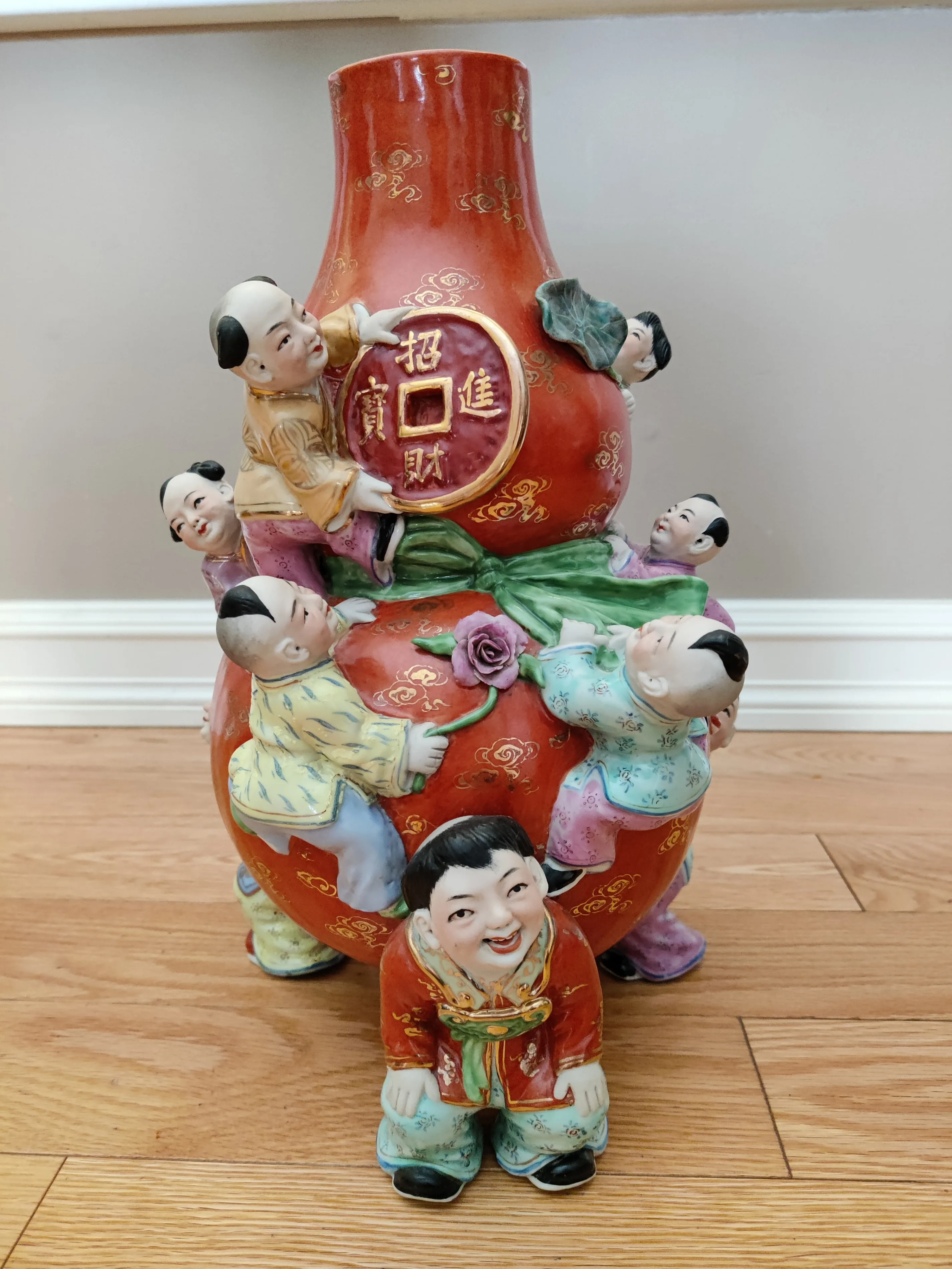 Chinese Porcelain Famille Rose 9 Children Good Fortune Art Vase thumbnail
