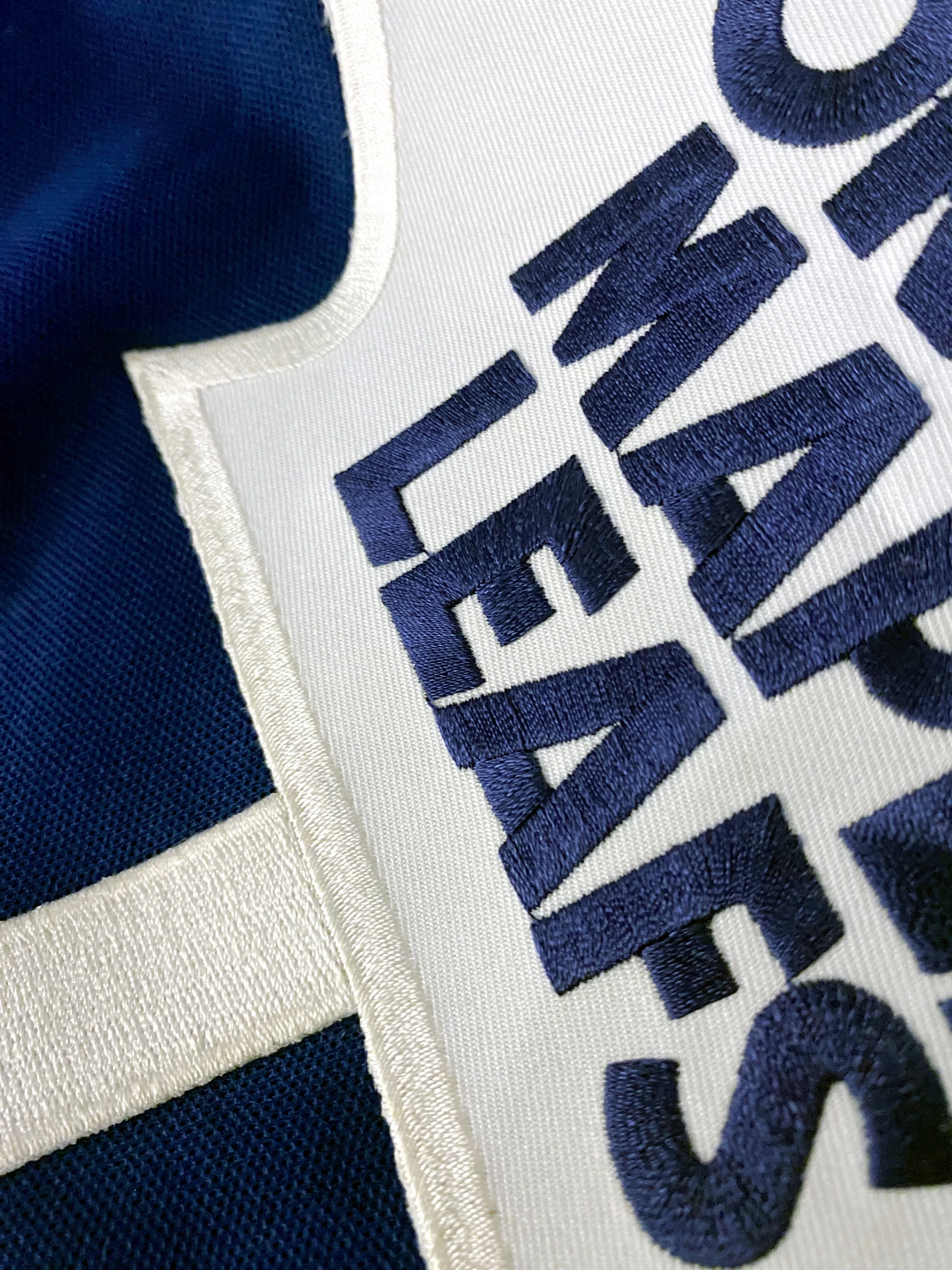 CCM - Toronto Maple Leafs Mats Sundin vintage jersey (1995) L image indicator(9)