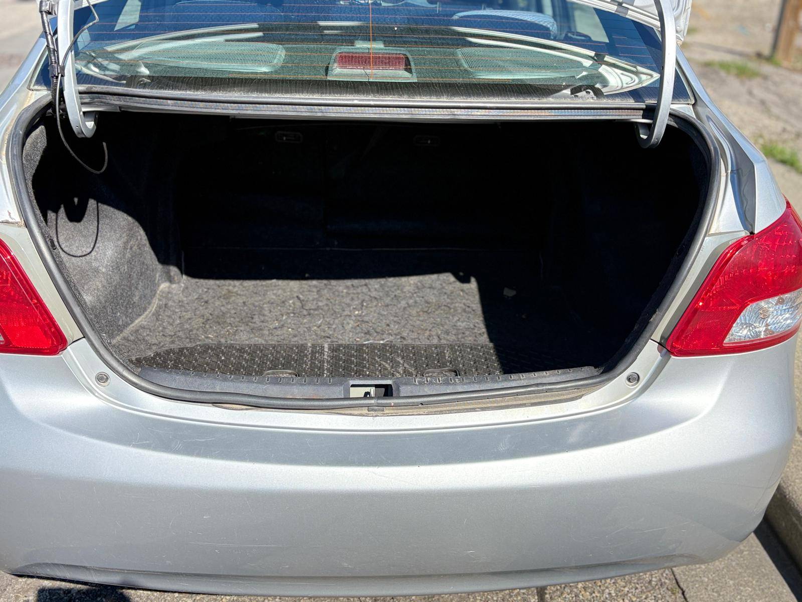 Toyota Yaris 2007 Manual, Active status - photo 2