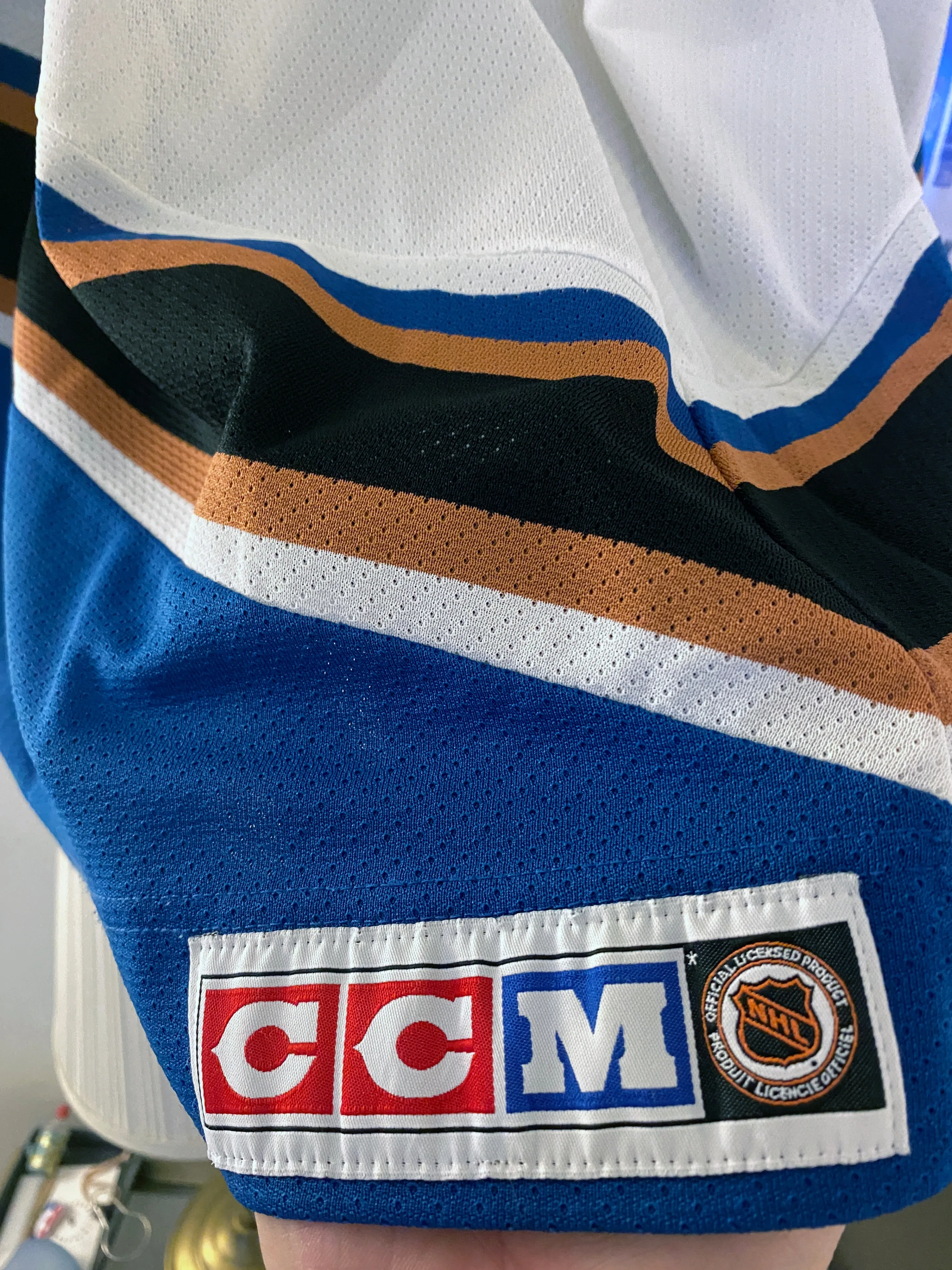 CCM - Washington Capitals vintage jersey (2000) Screaming Eagle image indicator(10)