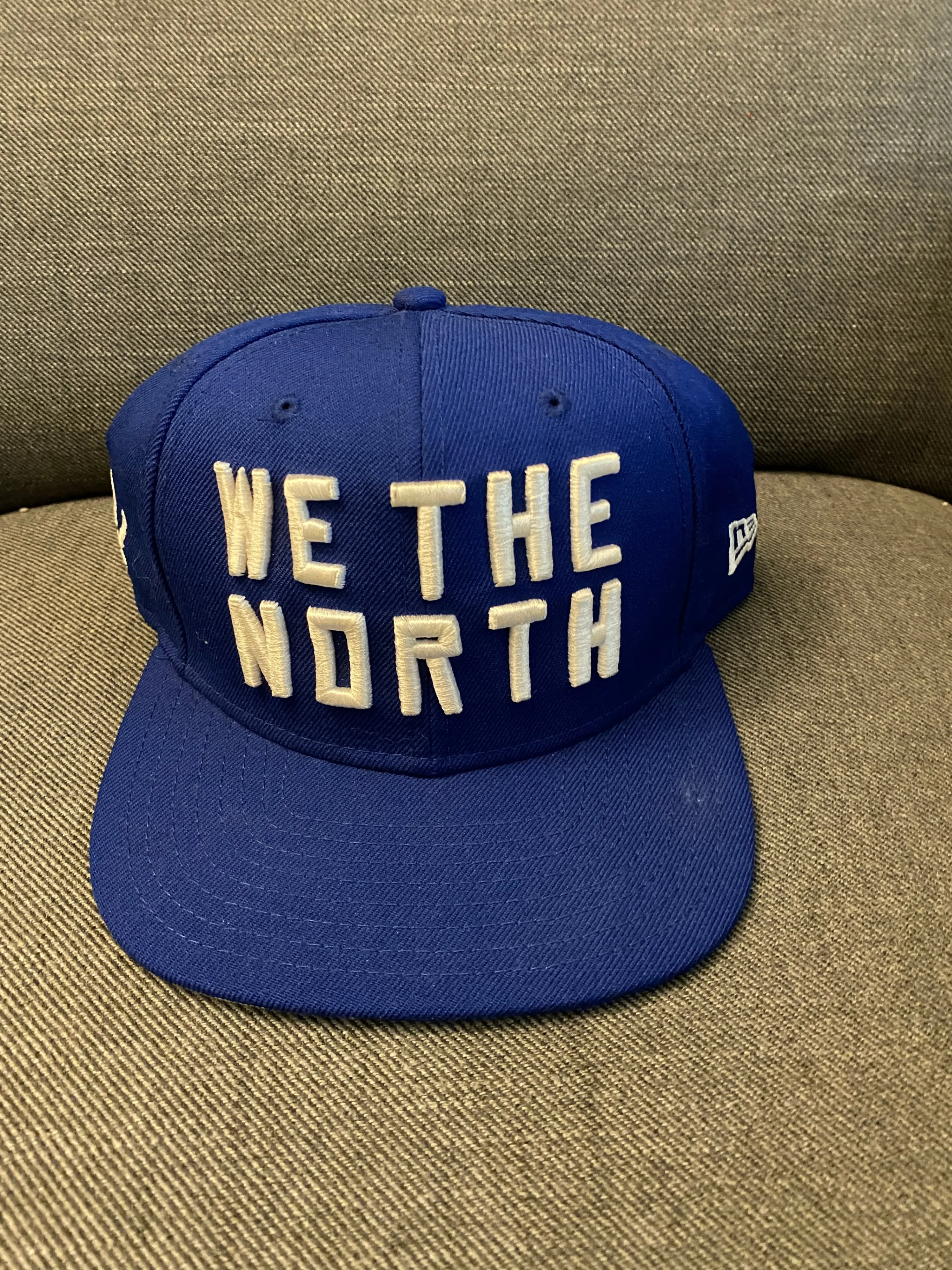New Era - 9FIFTY Toronto Raptors Huskies Snapback Hat (2016) thumbnail