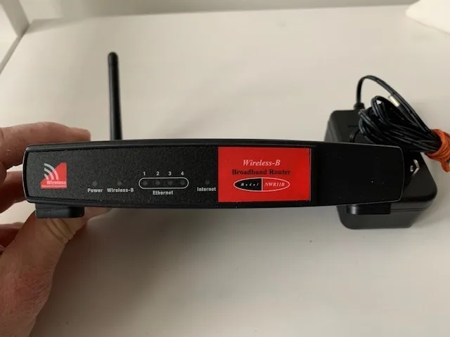 WiFi Router - 4 port thumbnail