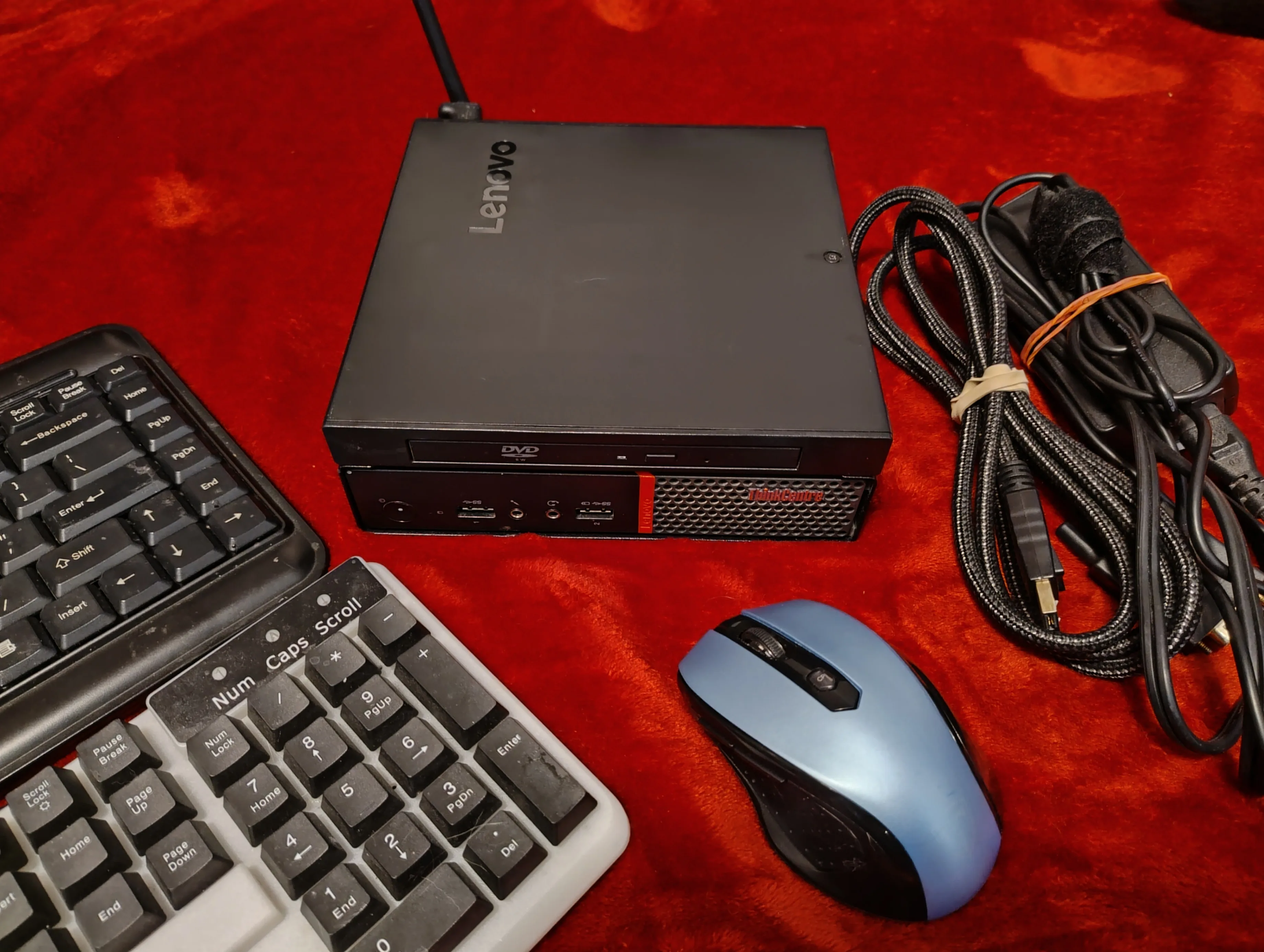 Mini PC Lenovo ThinkCentre M715Q Tiny AMD Pro A12-9800E $100 thumbnail