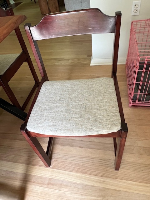 Dining Room table and 5 chairs - photo 3