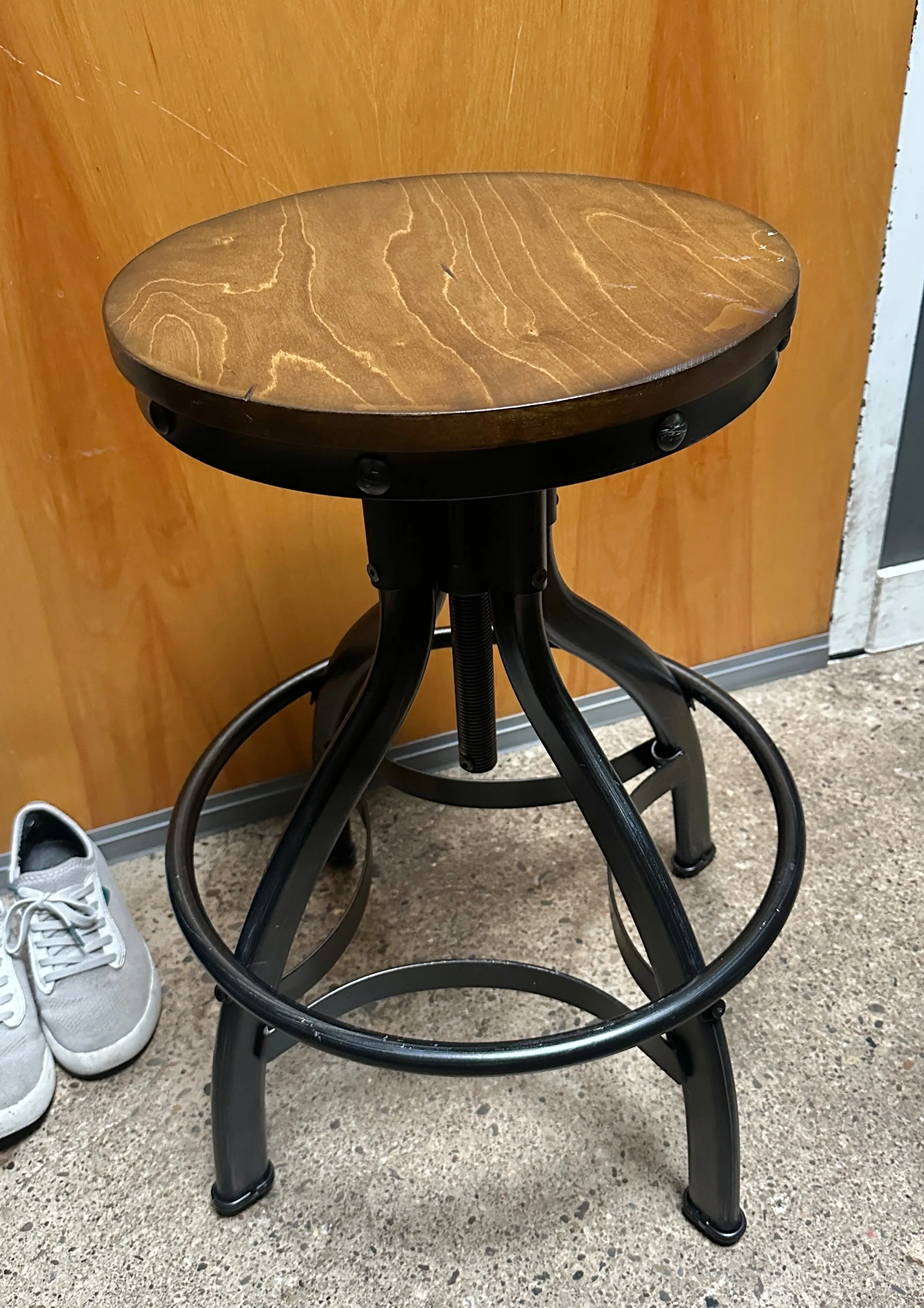 SINGLE Industrial Bar Stool image indicator(6)