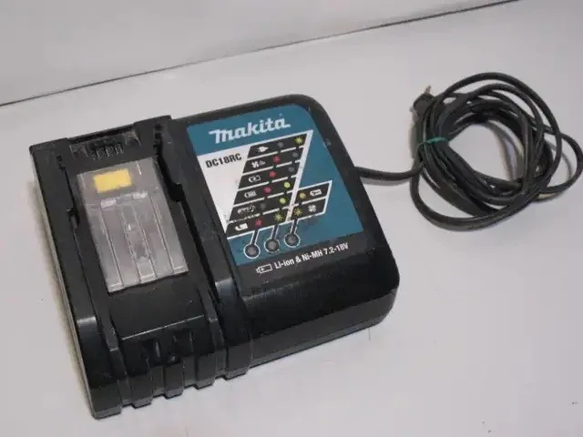 Makita, DeWalt, and Ridgid 18 Volt Battery Chargers thumbnail