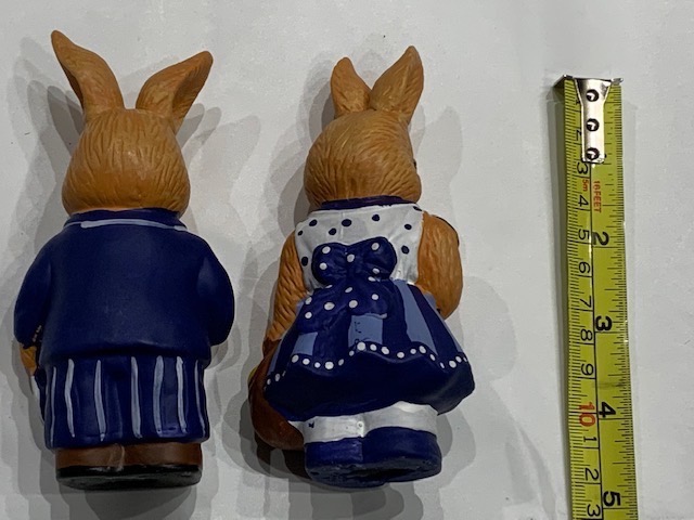 Figurines - LIKE NEW - TWO - Decorative Accent - photo 2