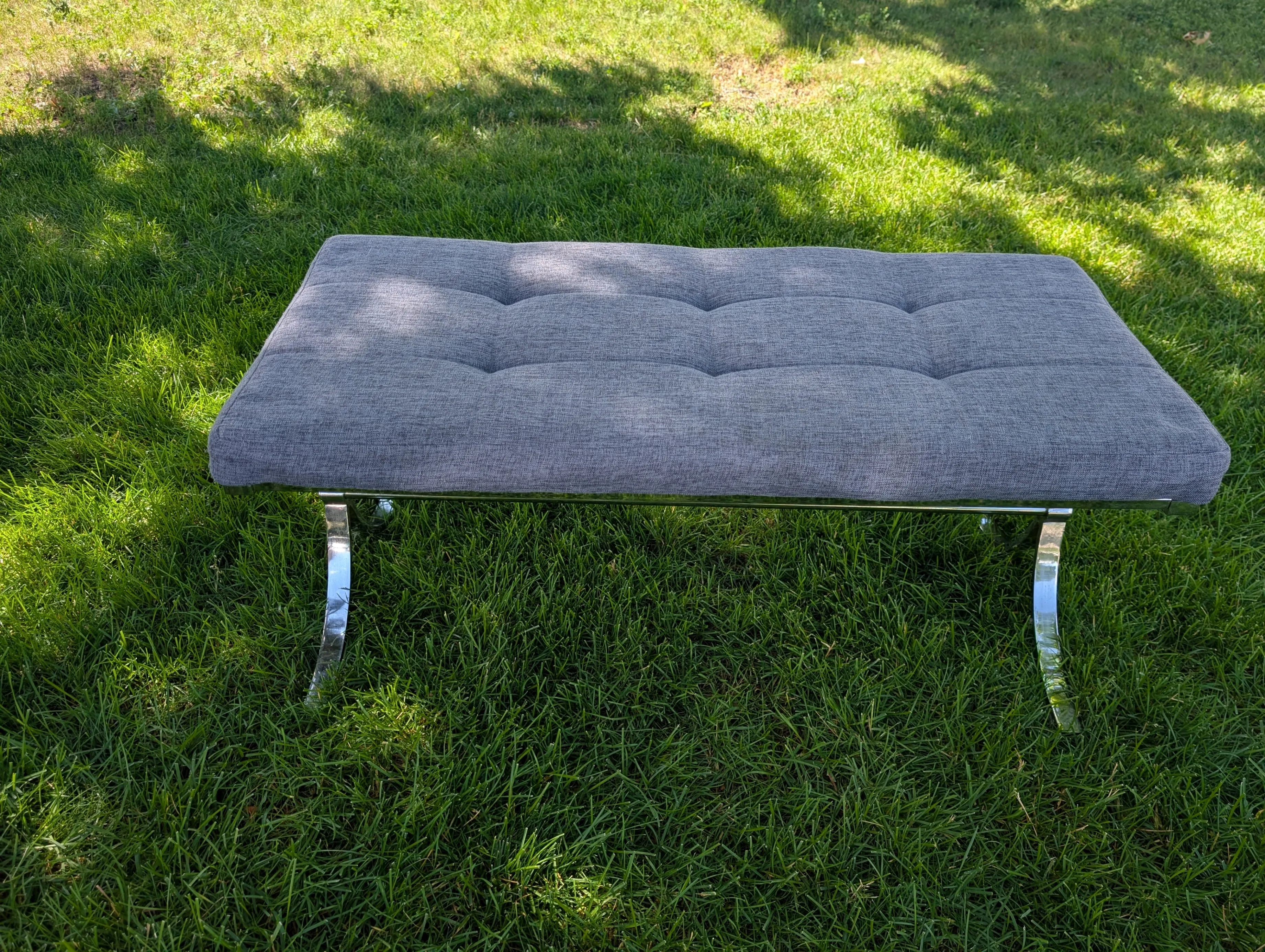 Modern Stainless Steel Bedroom Bench thumbnail