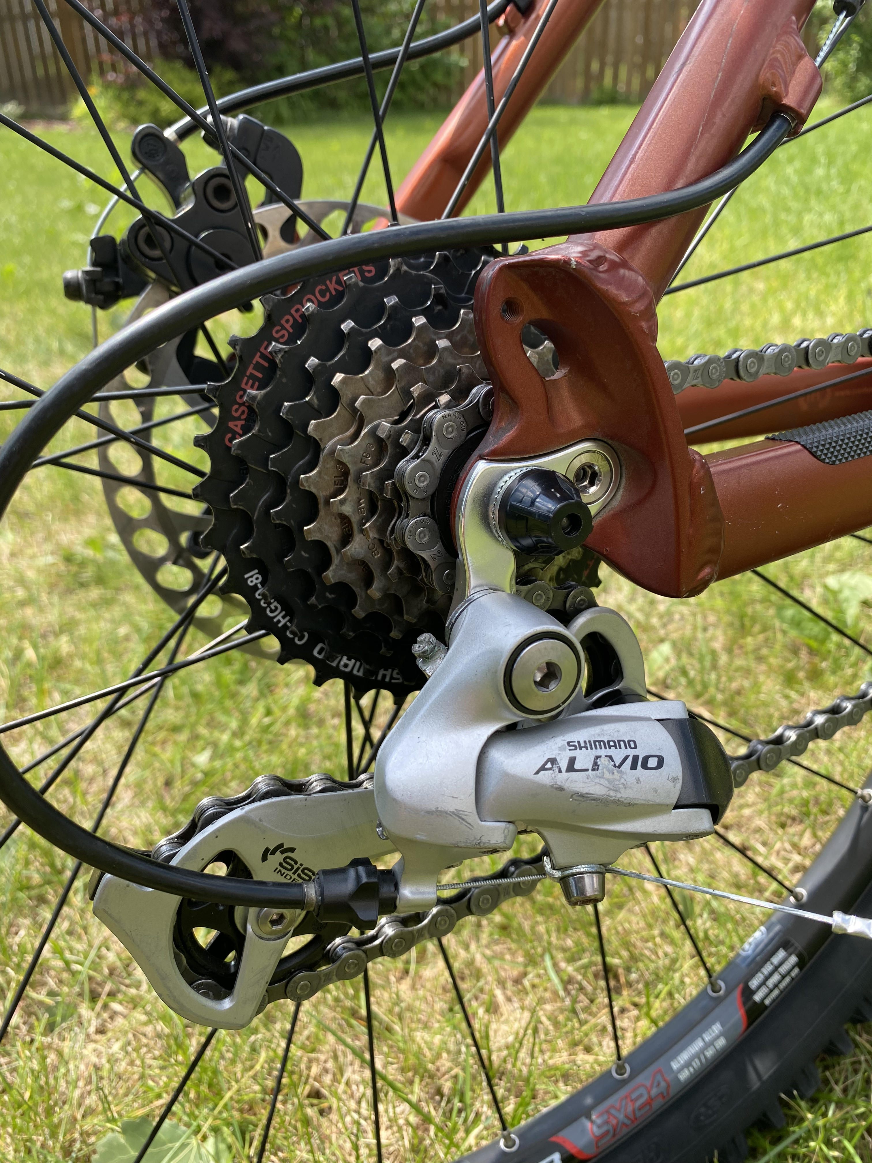 🚴 Fully Tuned | Ironhorse Mountain Bike | New Tires - photo 4