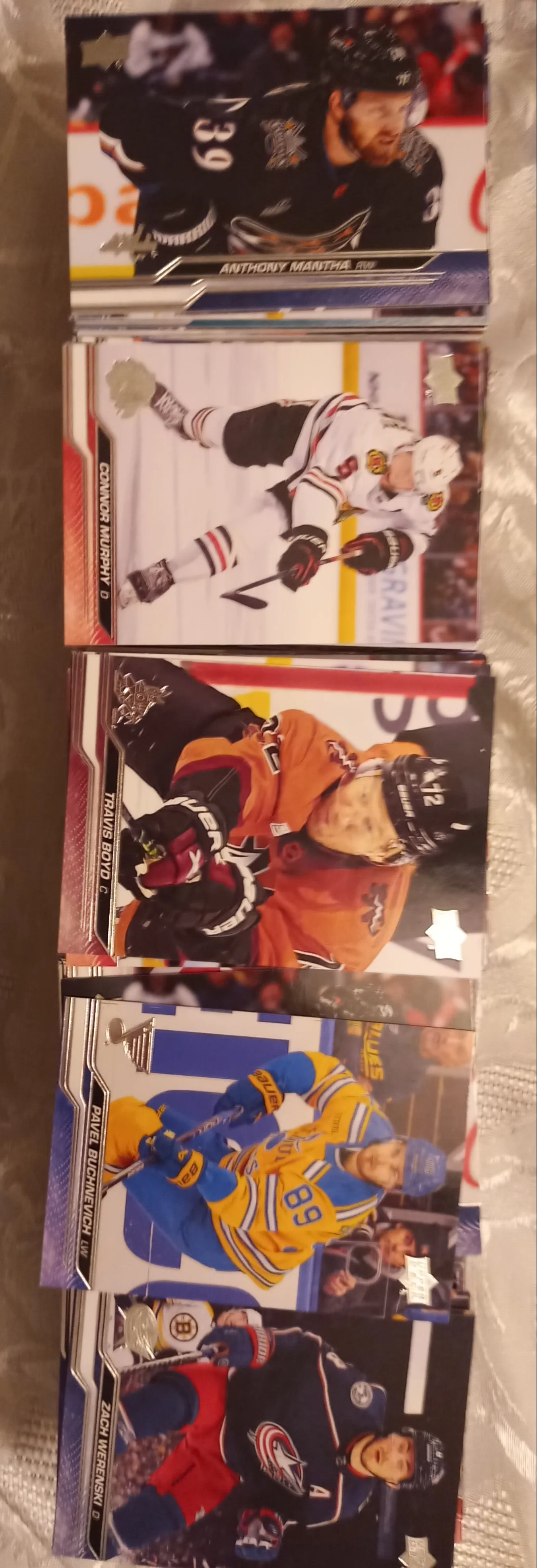 500 Hockey Cards - Upper Deck  2023-24 Series TWO image indicator(2)