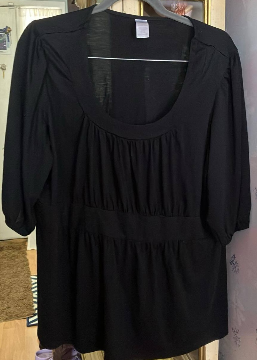 Women Black Top 3/4 Sleeve - Size 2X