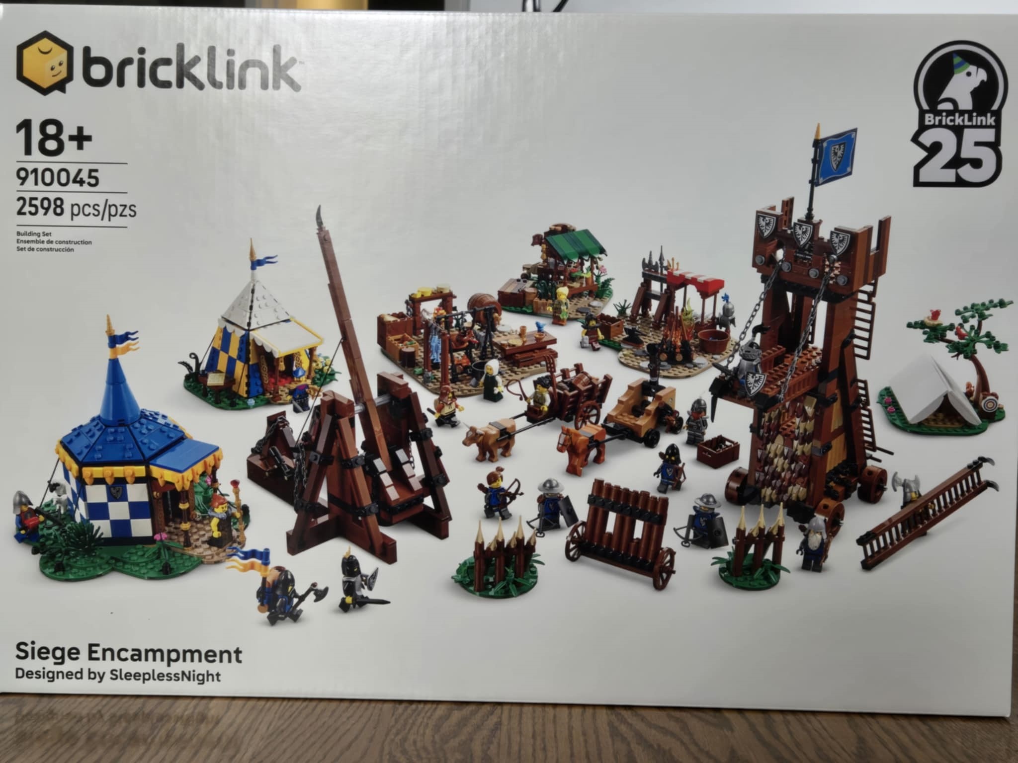 Brand New Lego Castle - 910045 - Siege Encampment