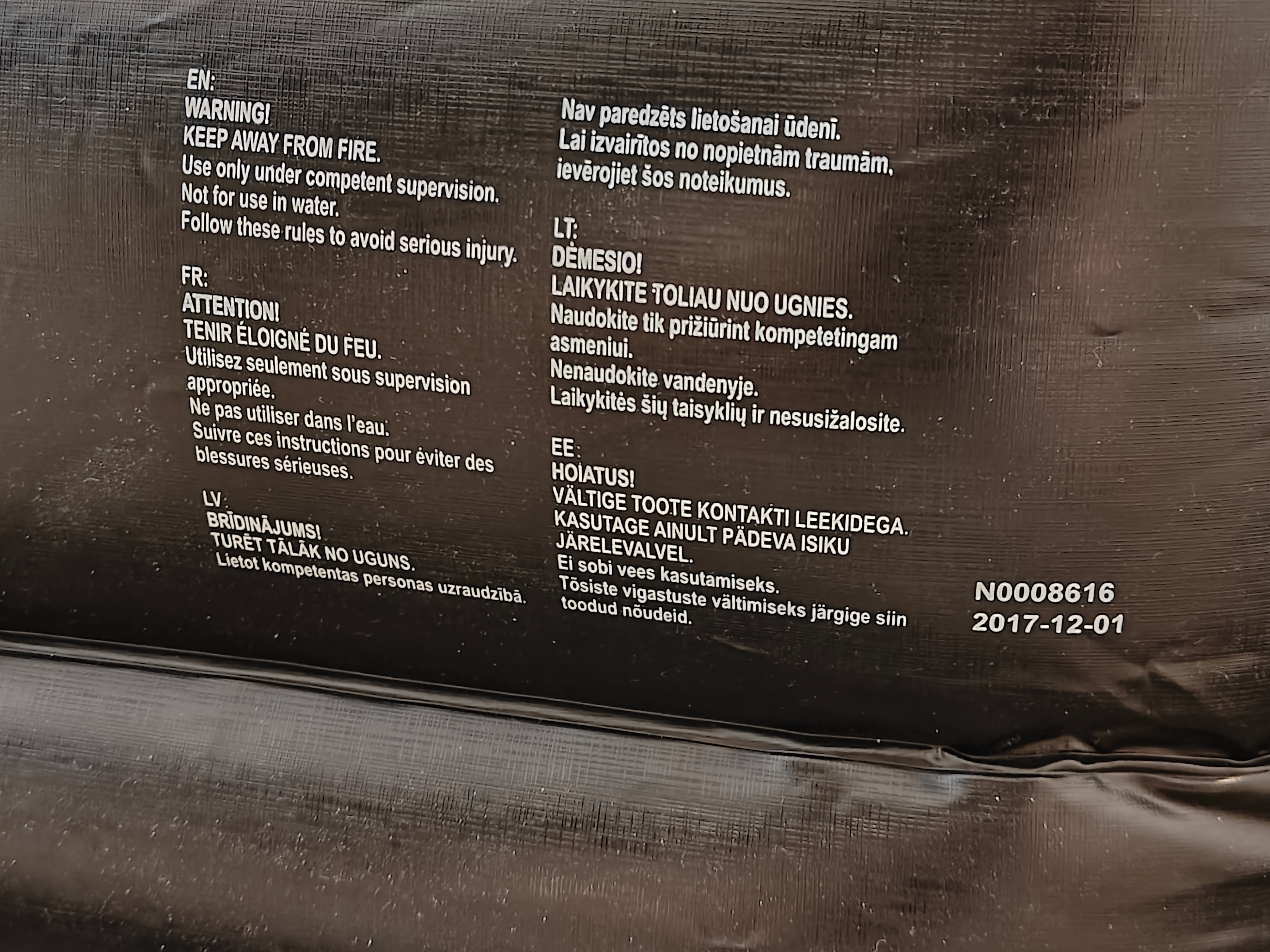 Indoor Twin Double-High Inflatable Air Mattress w/ Built-In Pump - photo 4