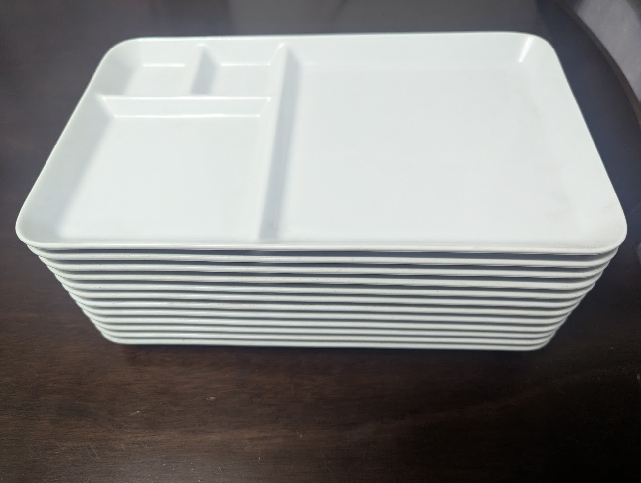 Ikea plates with compartments