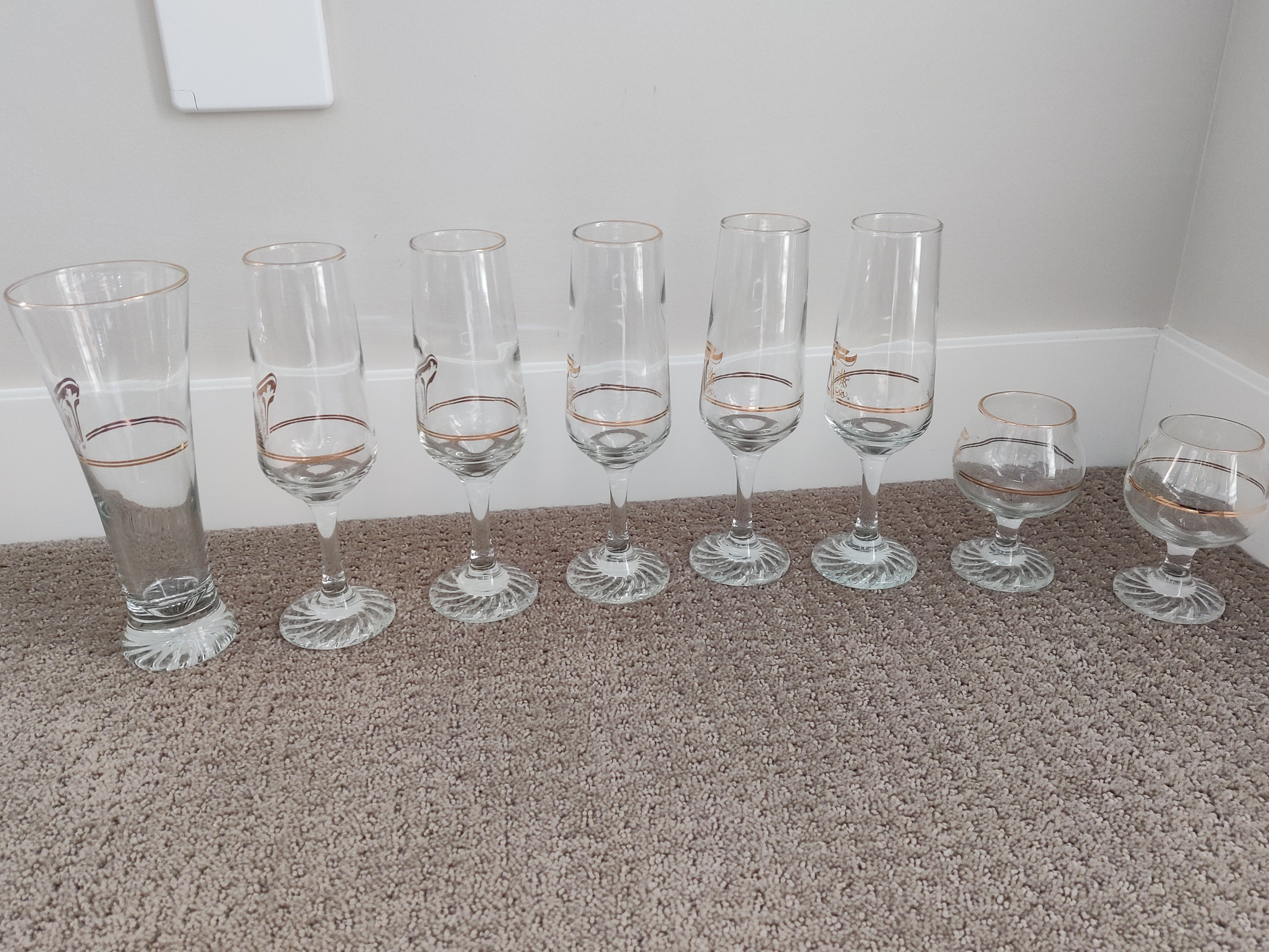 Calgary Winter Olympics 1988 Champagne Flute Sniffer 8 Glasses - photo 5