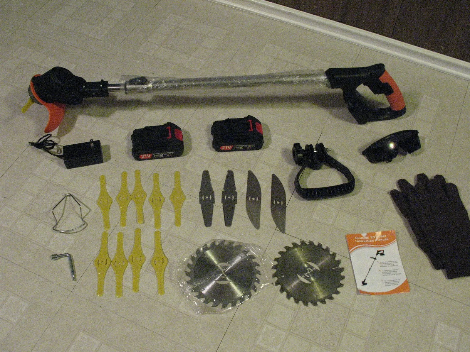Cordless Electric Grass Trimmer, BRAND NEW thumbnail