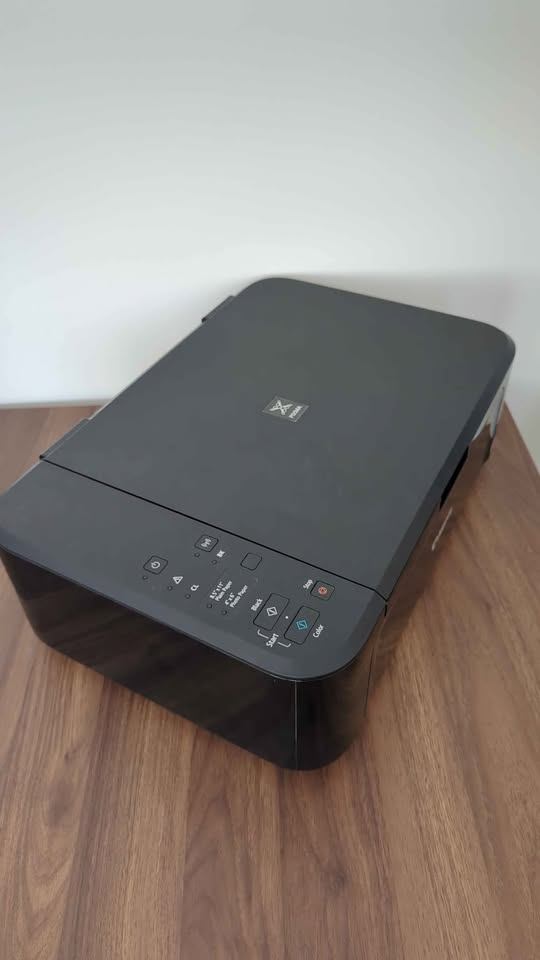 Canon PIXMA MG3620 printer - photo 2