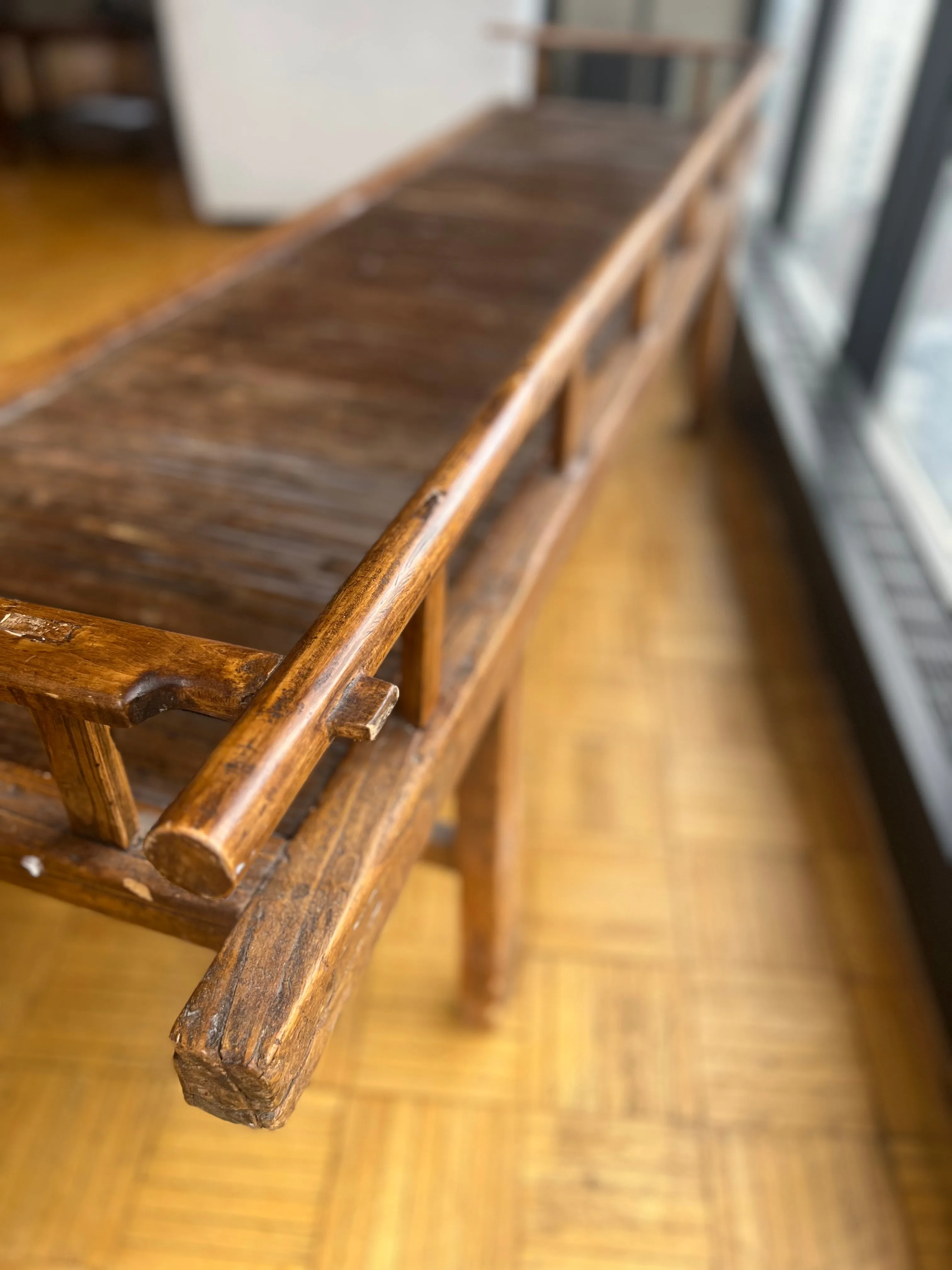 Vintage Antique Chinese Daybed image indicator(5)