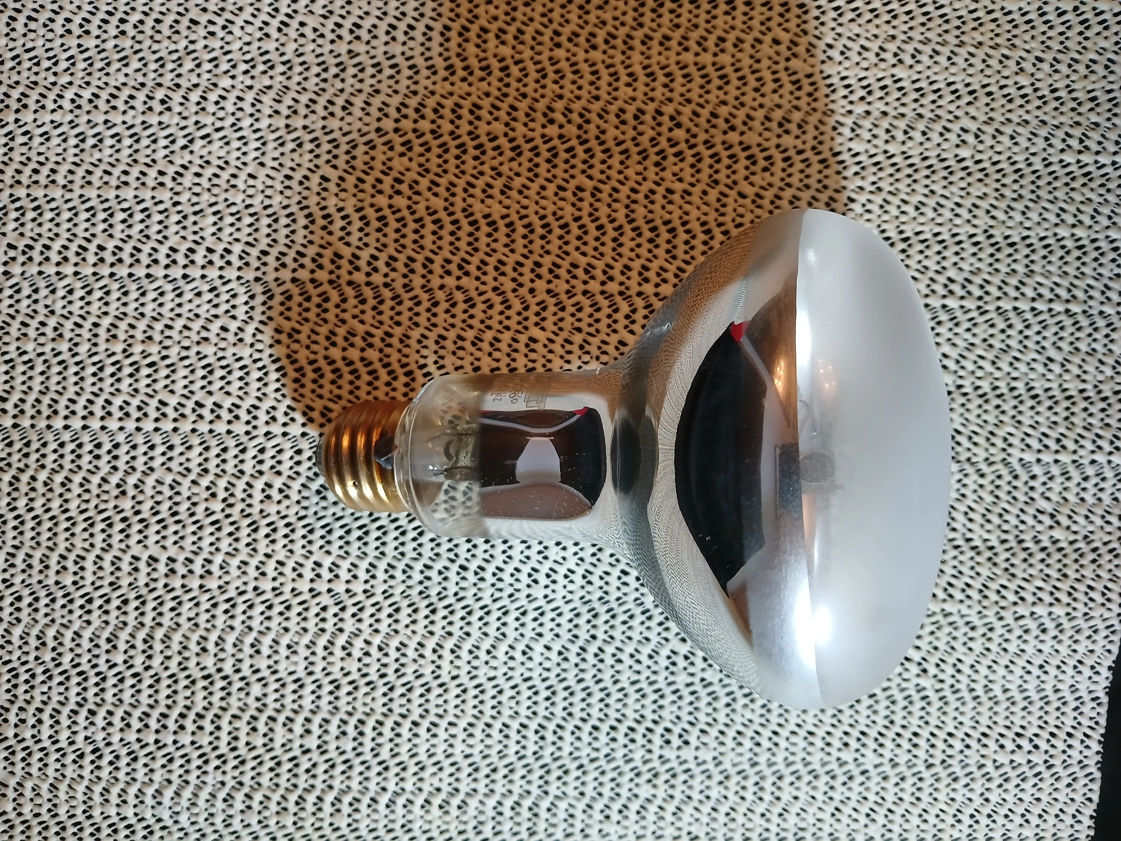 Exo Terra Solar-Glo Mercury Vapor Bulb, 80W image indicator(5)