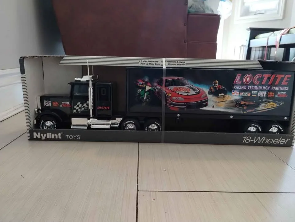 This Nylint Loctite Racing Technology 18-Wheeler No.345-Z thumbnail