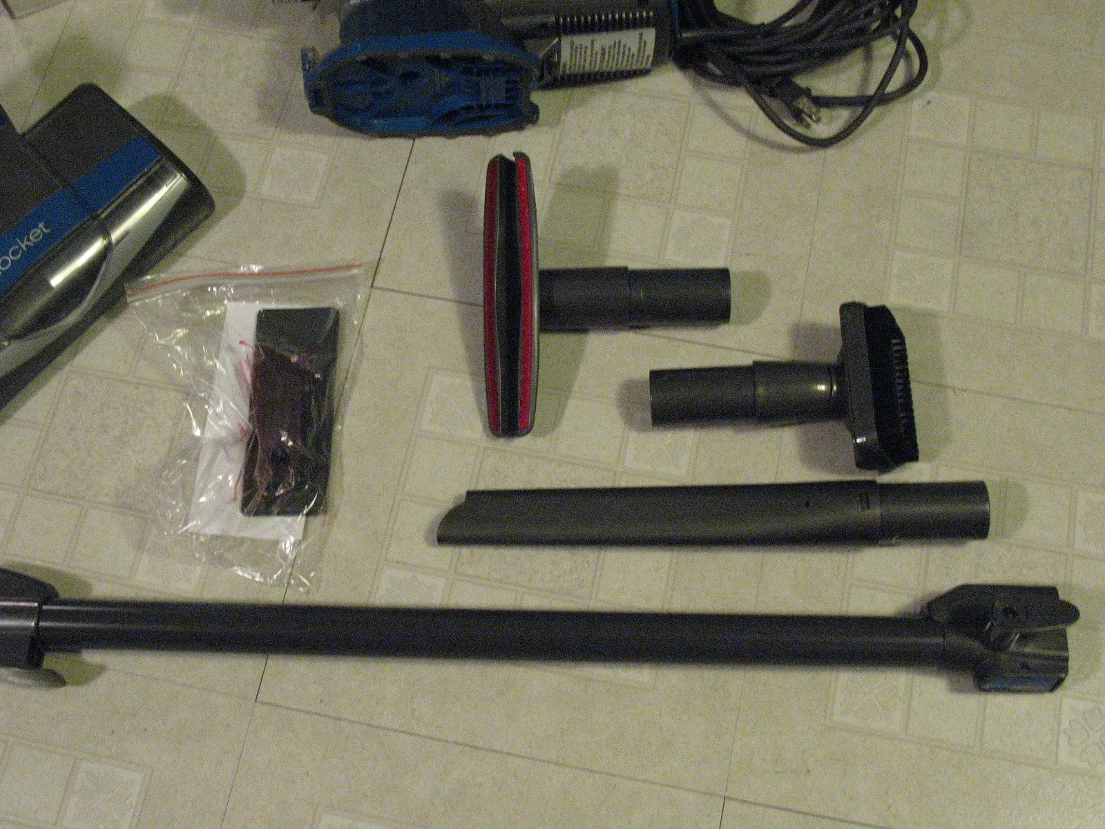 SHARK Rocket Pet Corded Upright Stick Vacuum Cleaner, BRAND NEW image indicator(5)