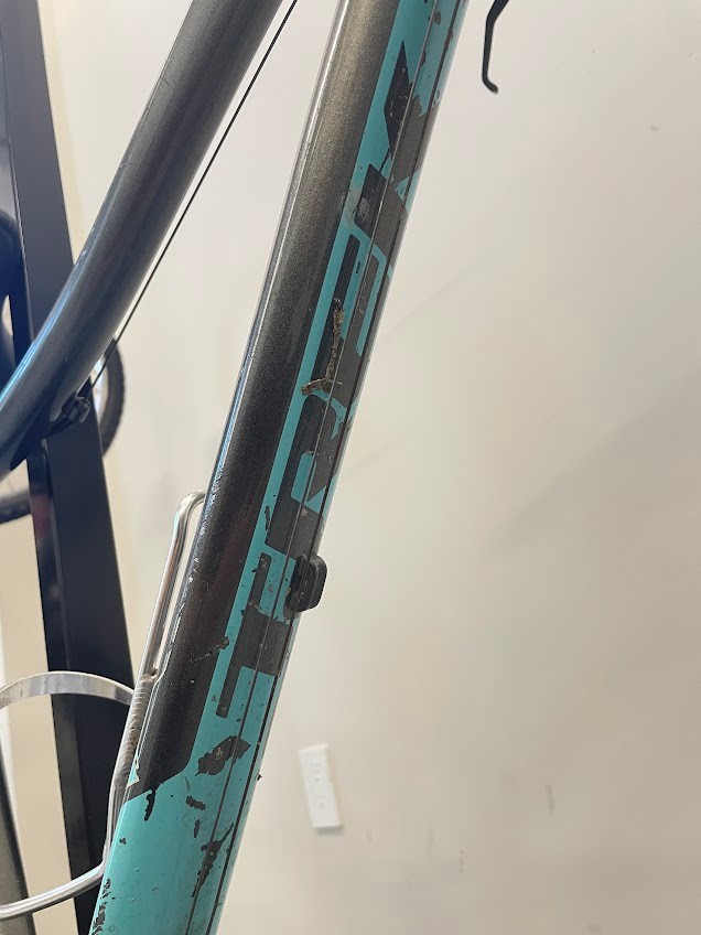 Ready-to-Ride Trek Neko Bike 18" frame - photo 5