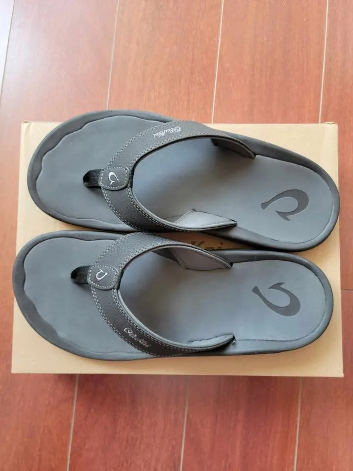 OluKai 'Ohana Men's Beach Sandals - Black/Dark Shadow thumbnail