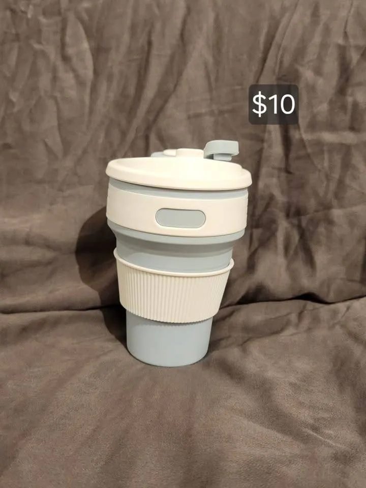 Collapsible coffee cup thumbnail
