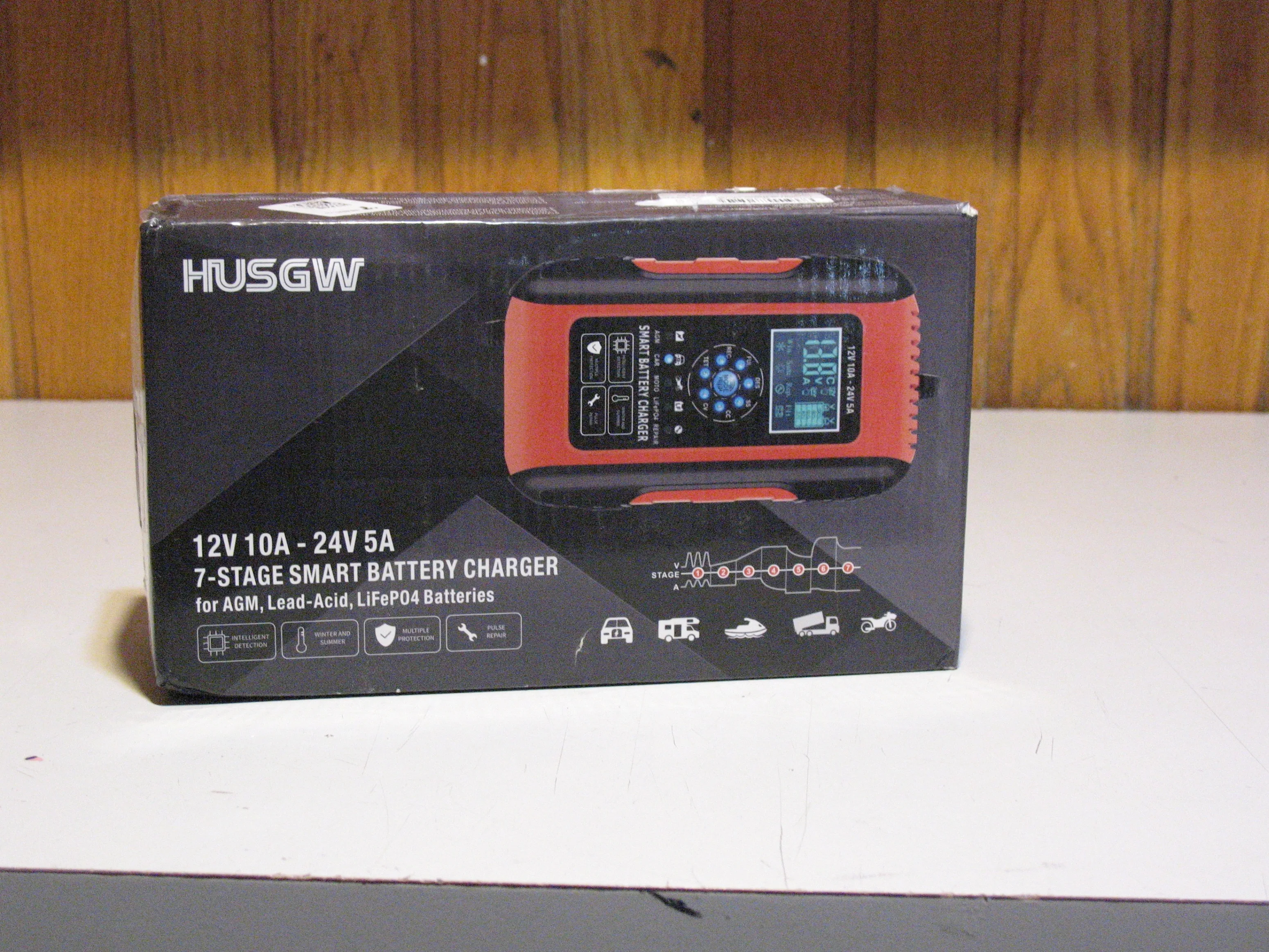 HUSGW 12V/10A and 24V/5A Smart Battery Charger, BRAND NEW thumbnail
