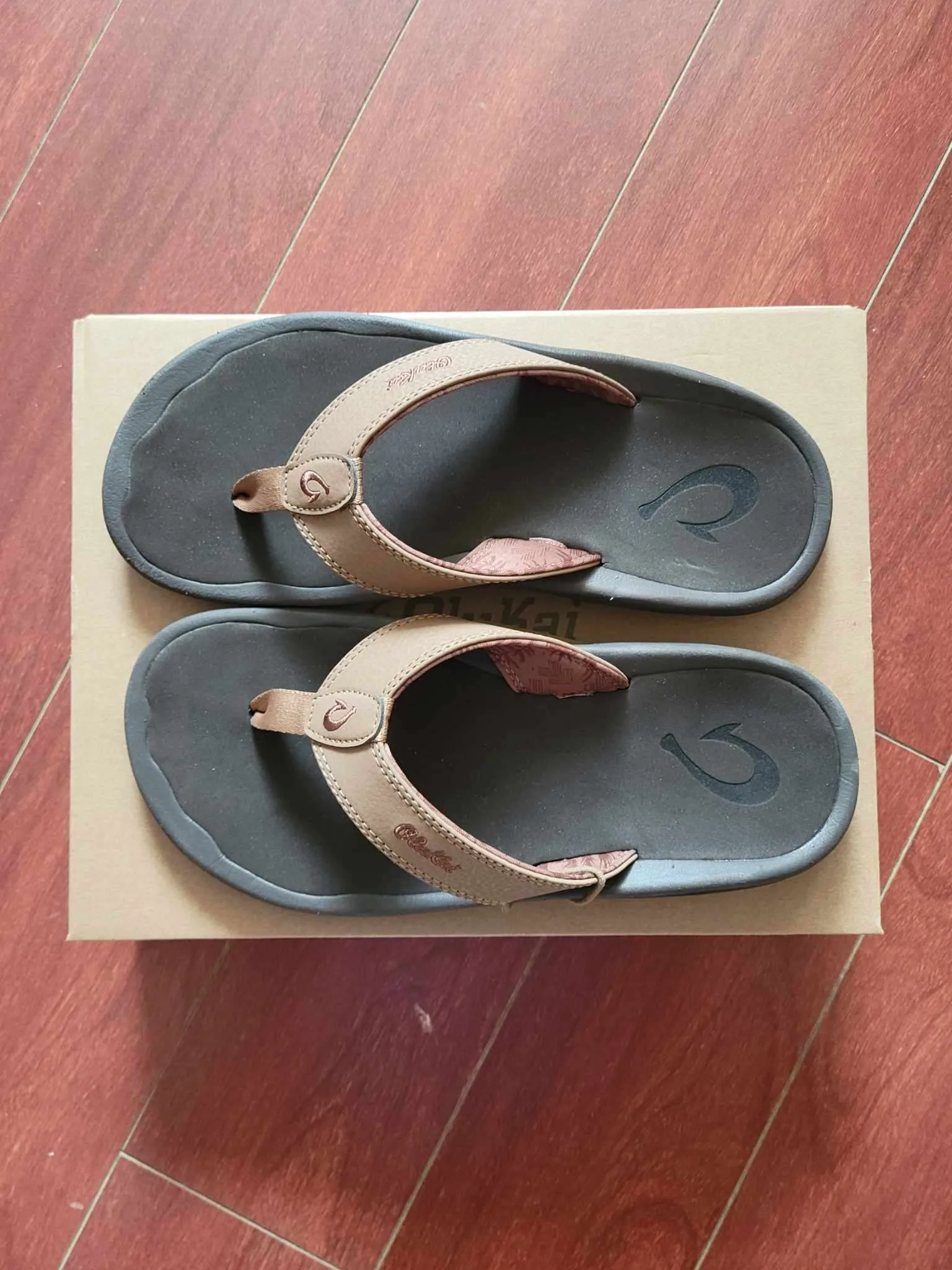 OluKai 'Ohana Men's Beach Sandals - Tan/Dark Java thumbnail