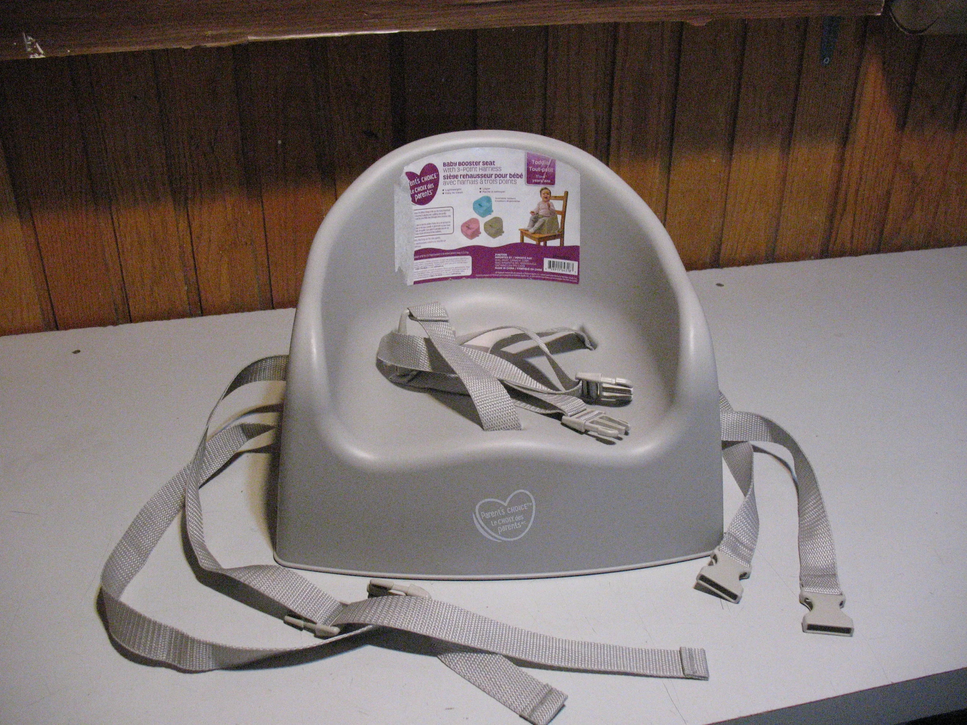 Parents Choice Booster Seat, LIKE NEW thumbnail