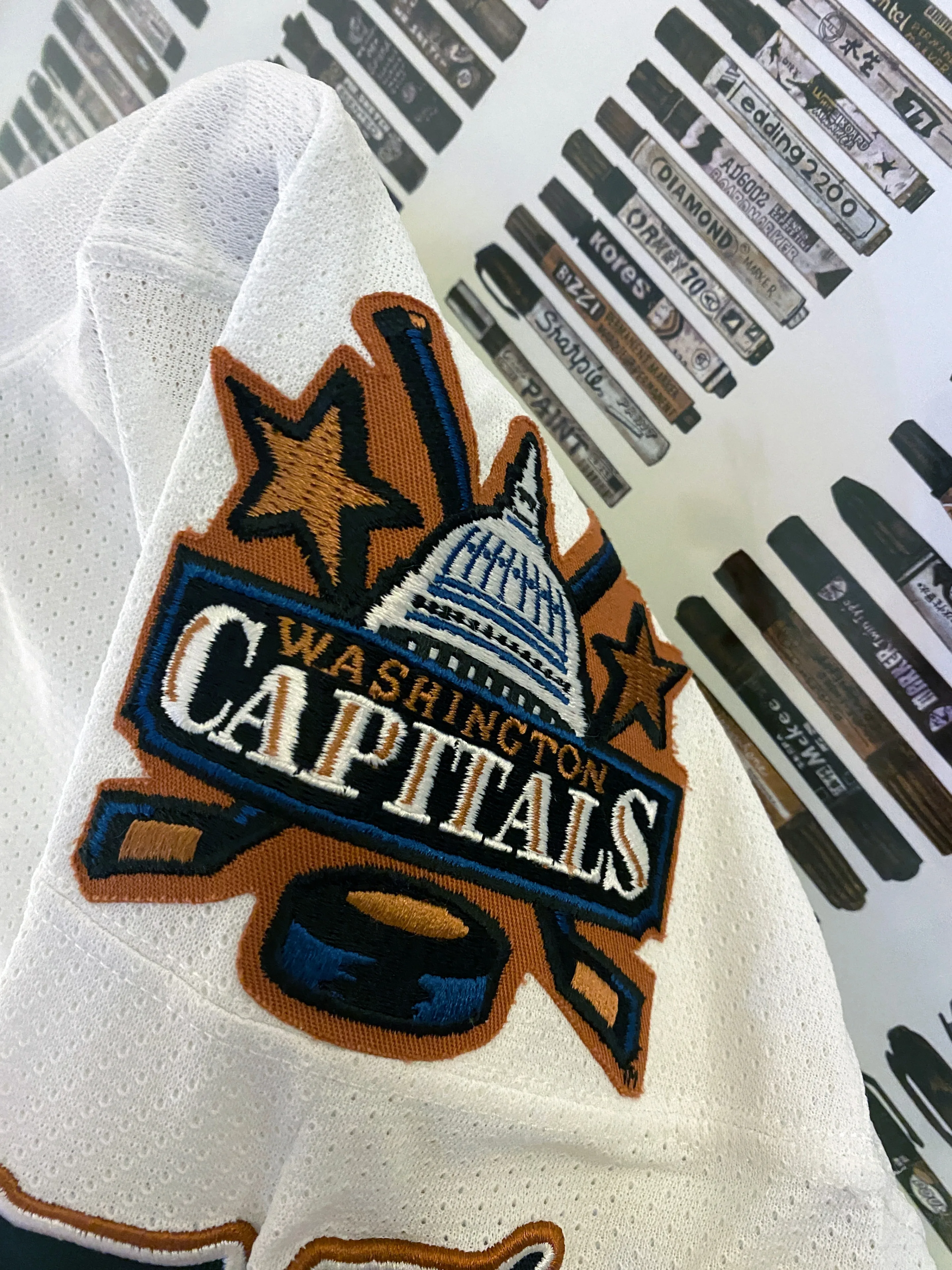 CCM - Washington Capitals vintage jersey (2000) Screaming Eagle image indicator(3)