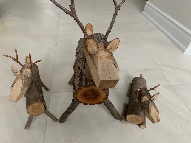 Wooden Deer - Handmade - set of 3 thumbnail