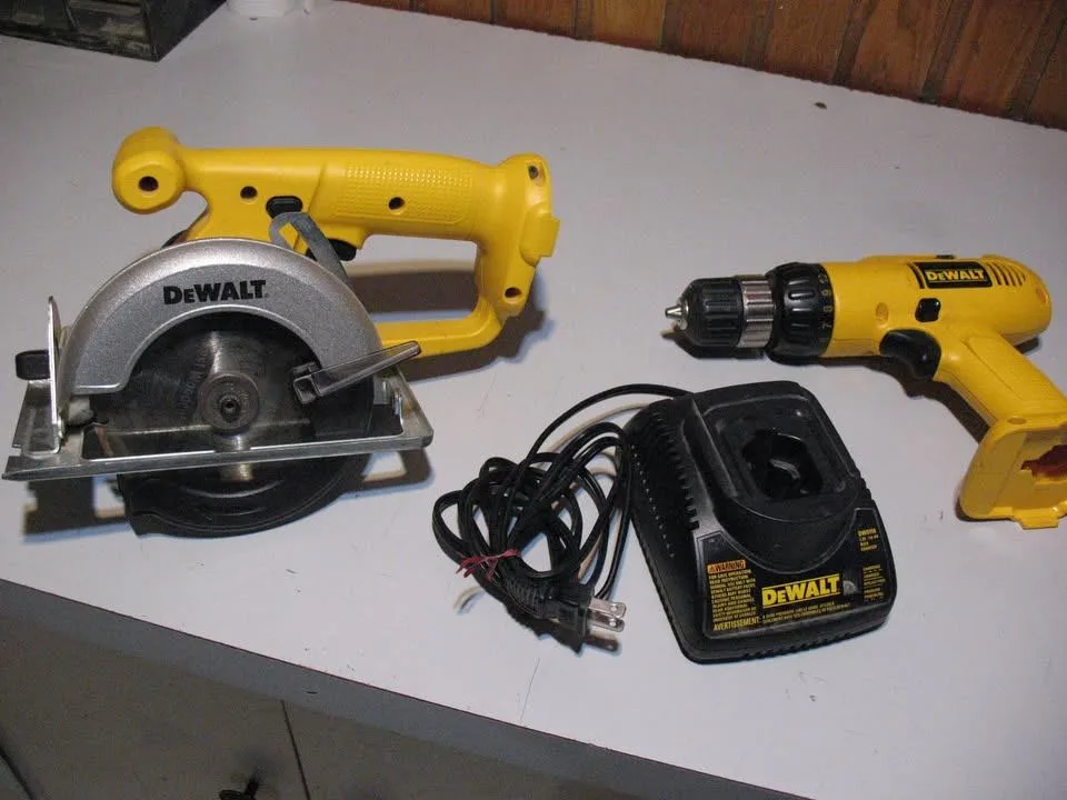 3 DeWalt 12 Volt Cordless Tools: Drill, Circular Saw, Charger thumbnail