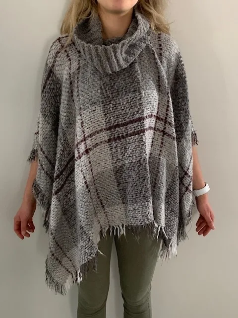 Poncho - Women - Roots - One Size Fits All thumbnail