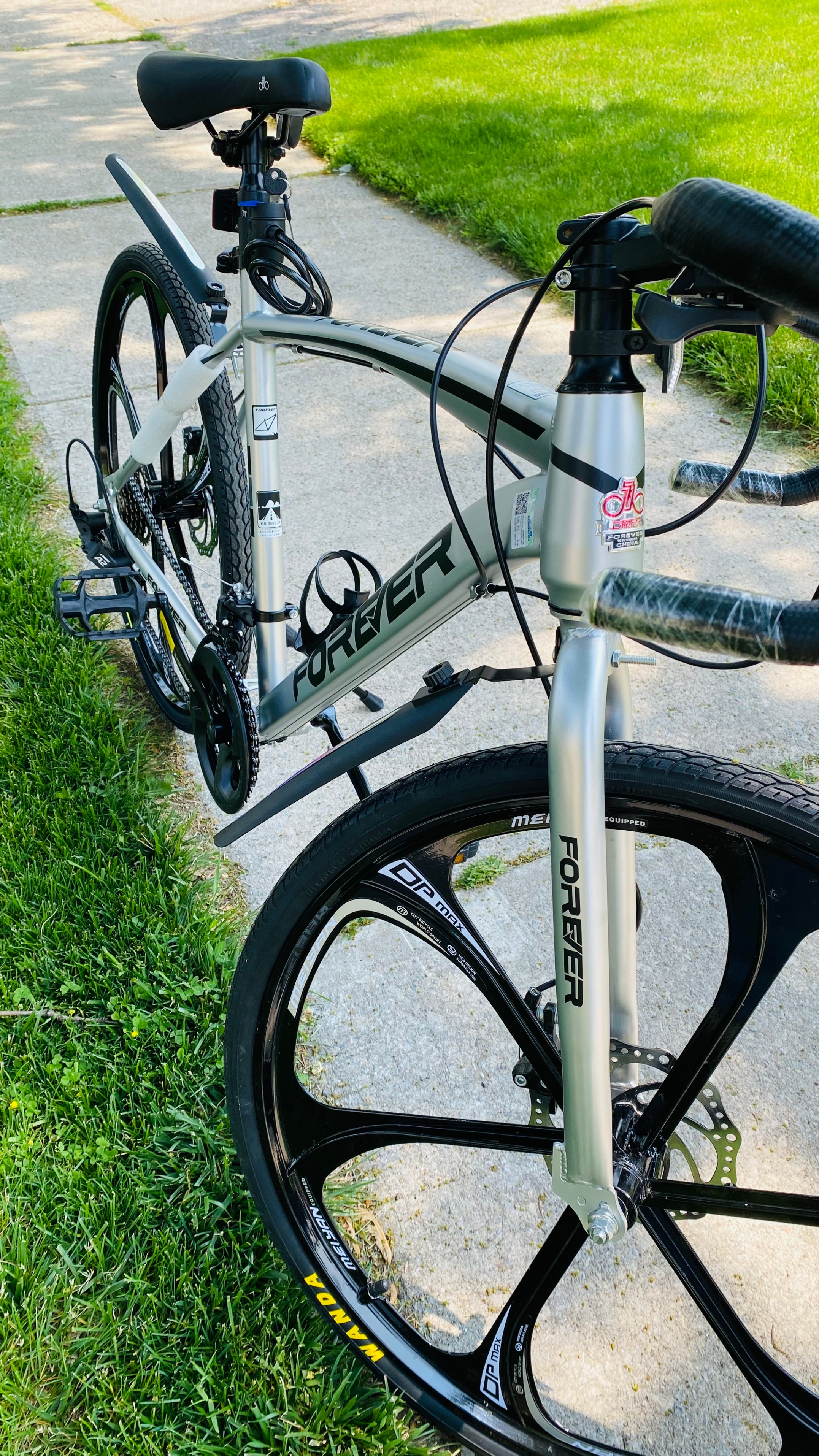 Cool and stylish 700C road bikes for sale, Affordable prices - photo 4