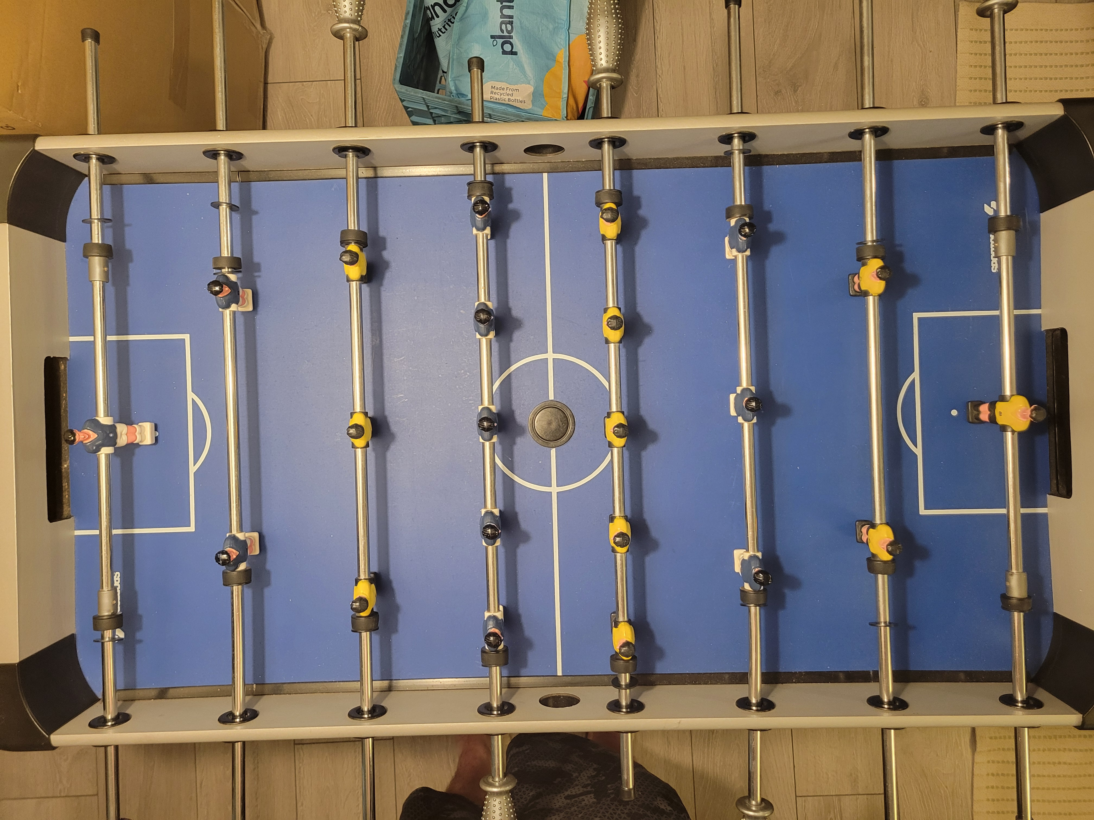 Cobalt Foosball Table – Excellent Condition + 5 Balls Included - photo 2