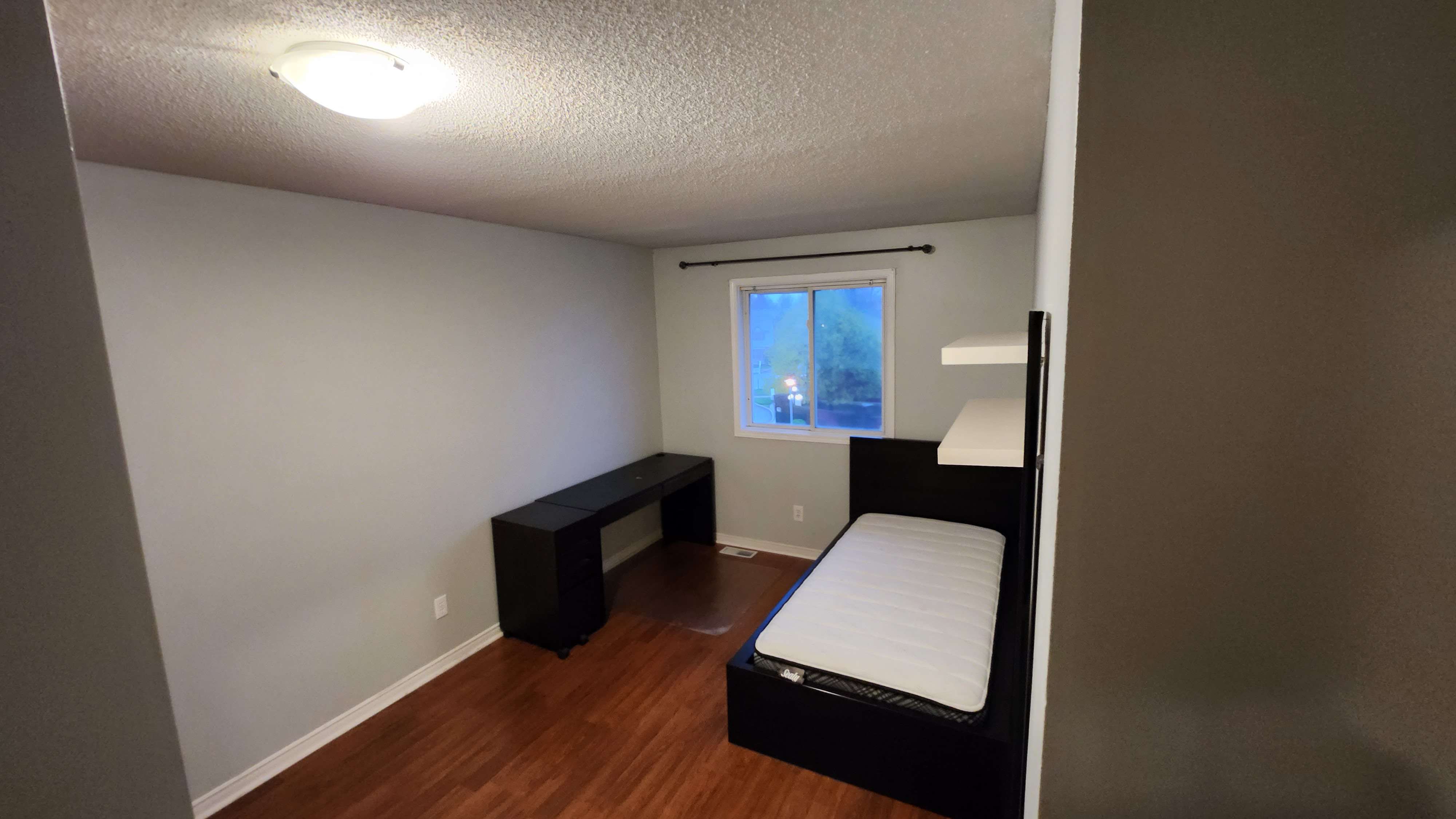 Room rent near UWO