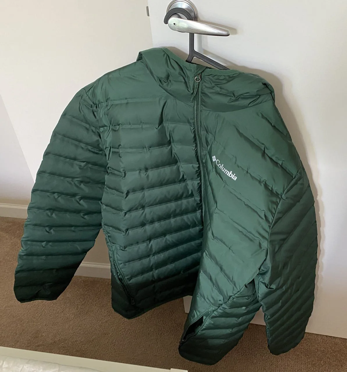 Columbia Men's Down Hooded Jacket XXL Never worn image indicator(4)