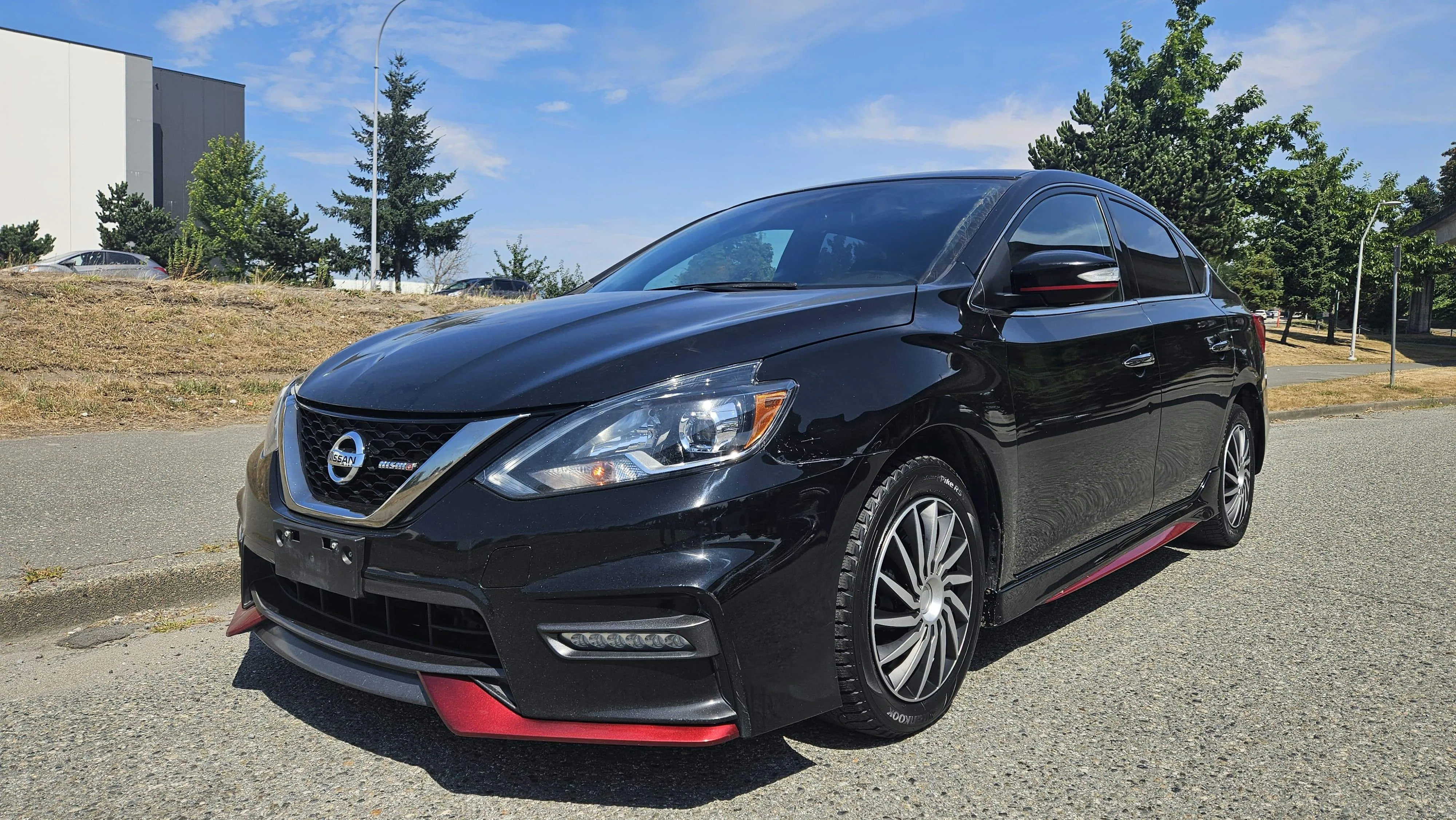 2017 Nissan sentra nismo, rebuilt title, excellent condition thumbnail