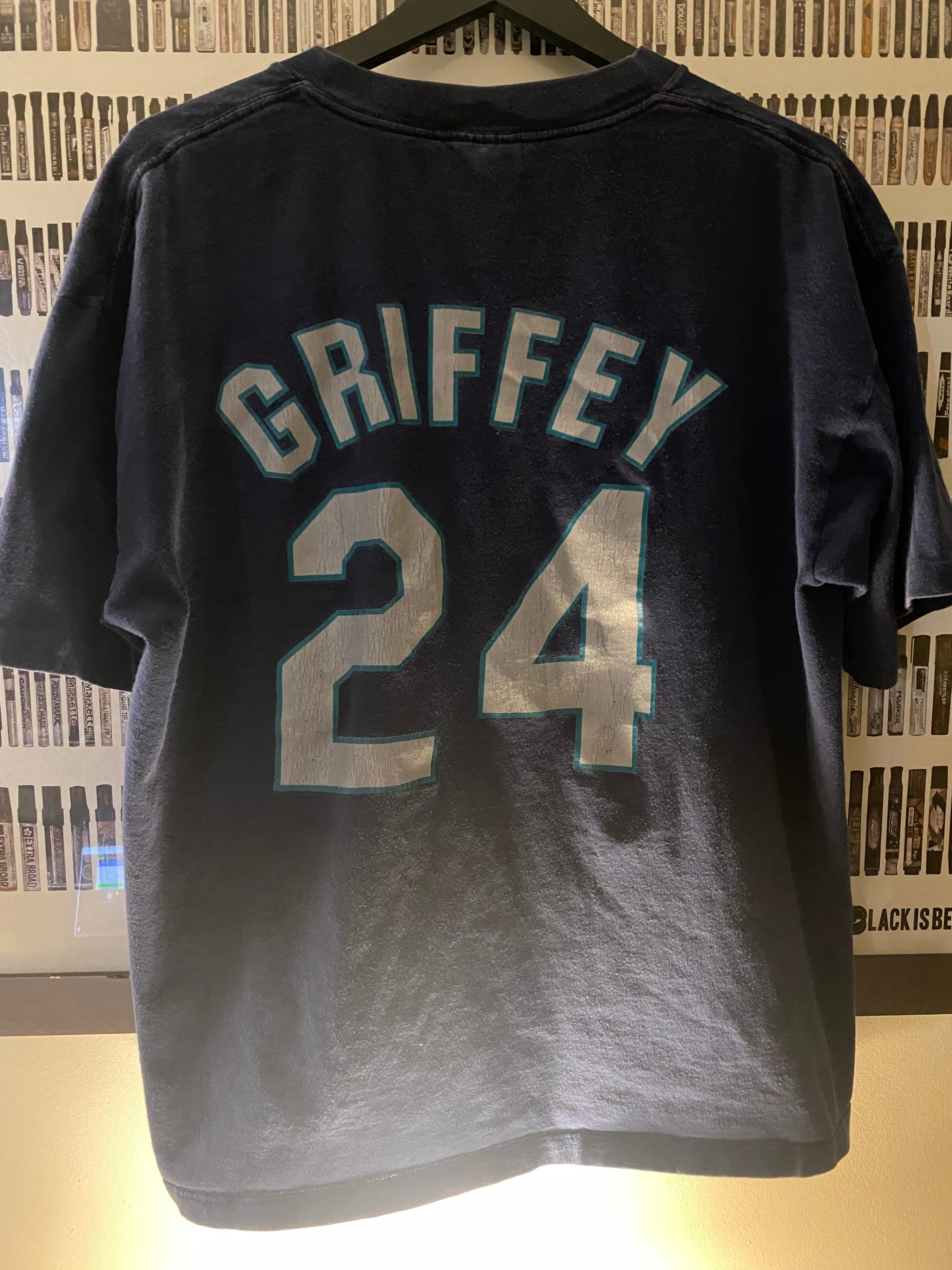 Majestic - Seattle Mariners Ken Griffey Jr. vintage Shersey 1998 image indicator(4)