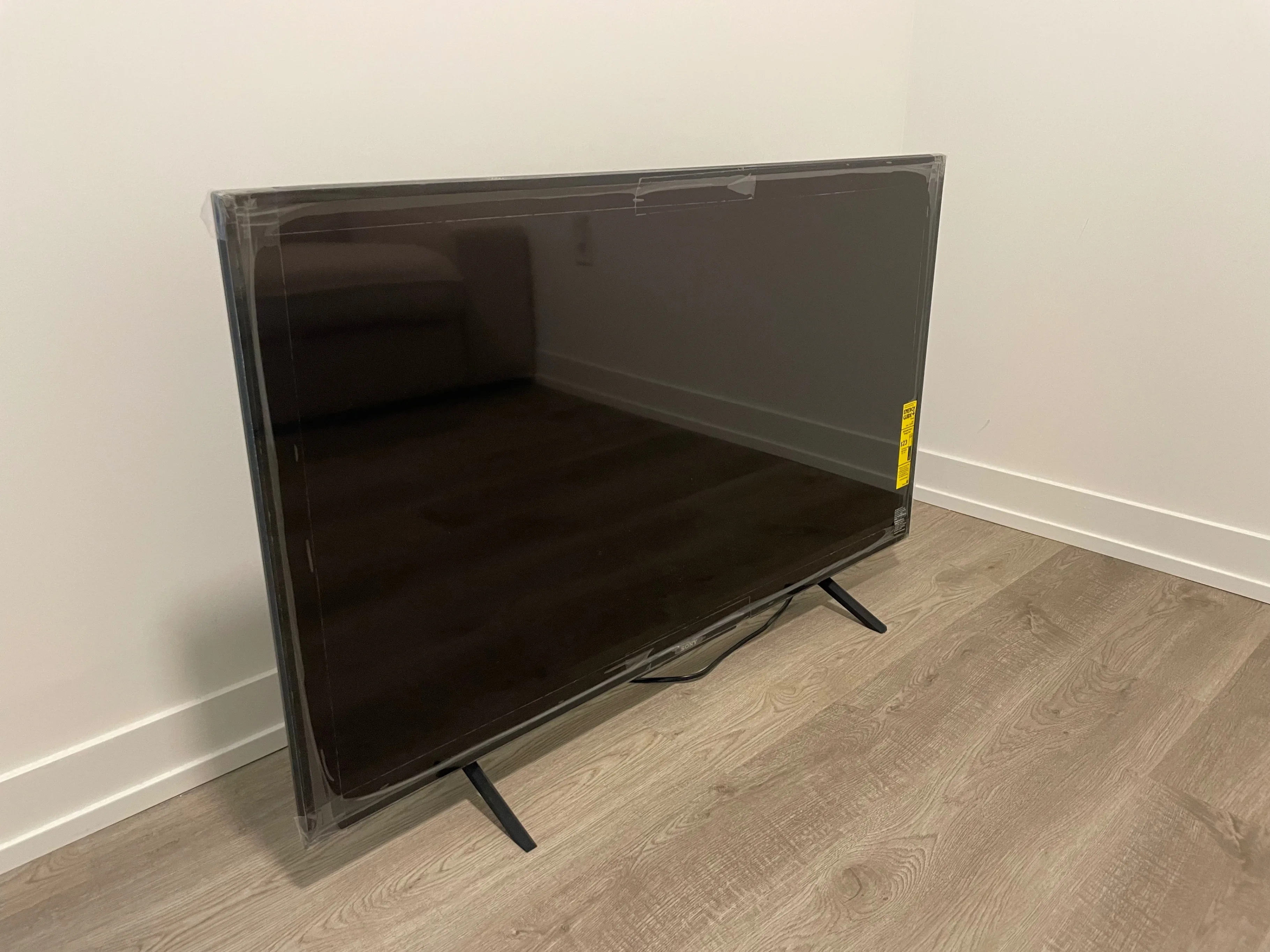 99% new Sony 50 inch LED Smart Google TV thumbnail