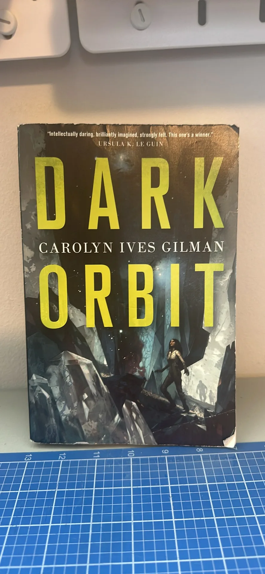 Scifi Novel - Dark Orbit - Carolyn Ives Gilman thumbnail