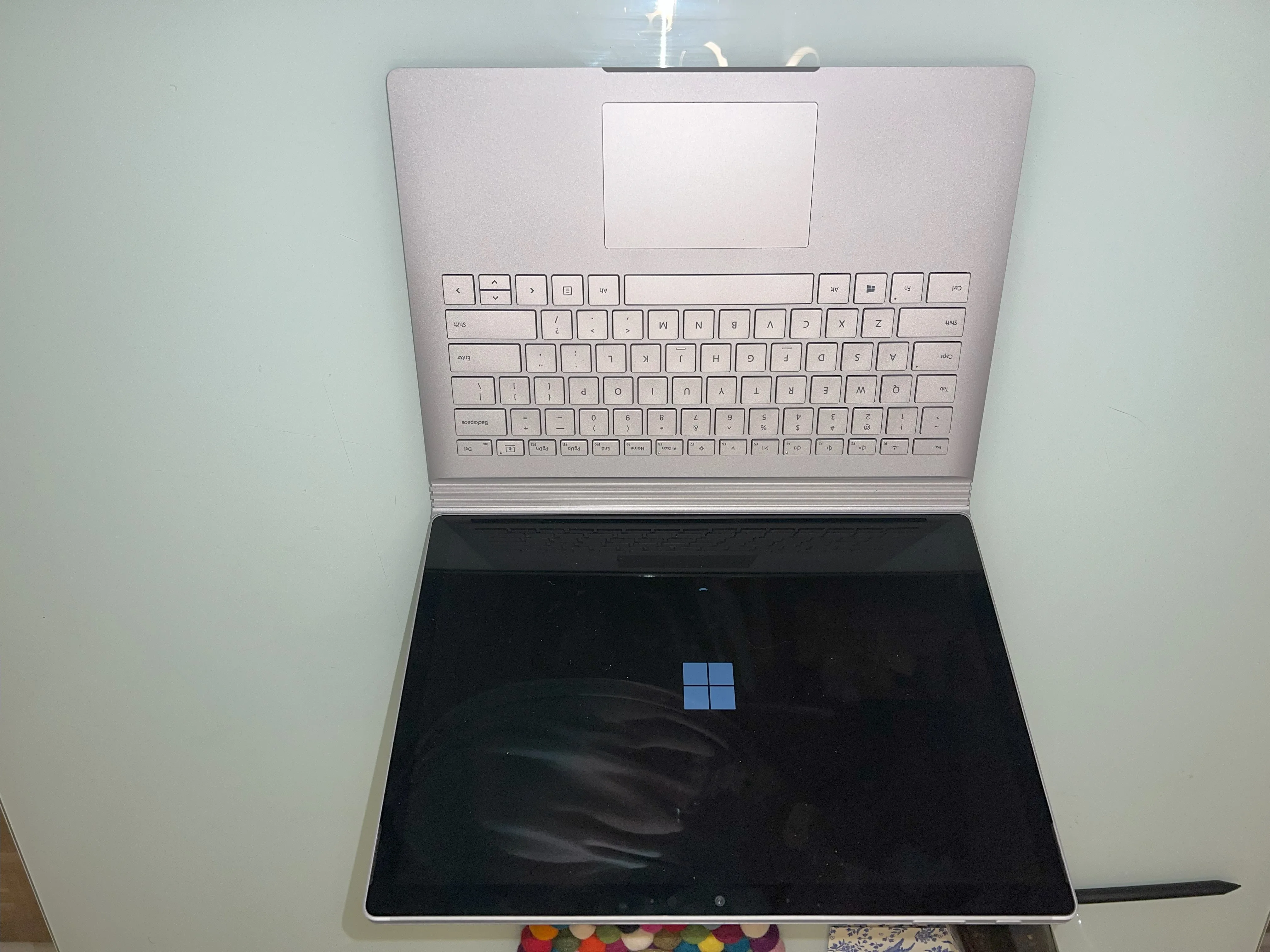 Surface Book 3, 13.5", i7, 16GB RAM, 256GB SSD, GTX 1650 Max-Q image indicator(2)