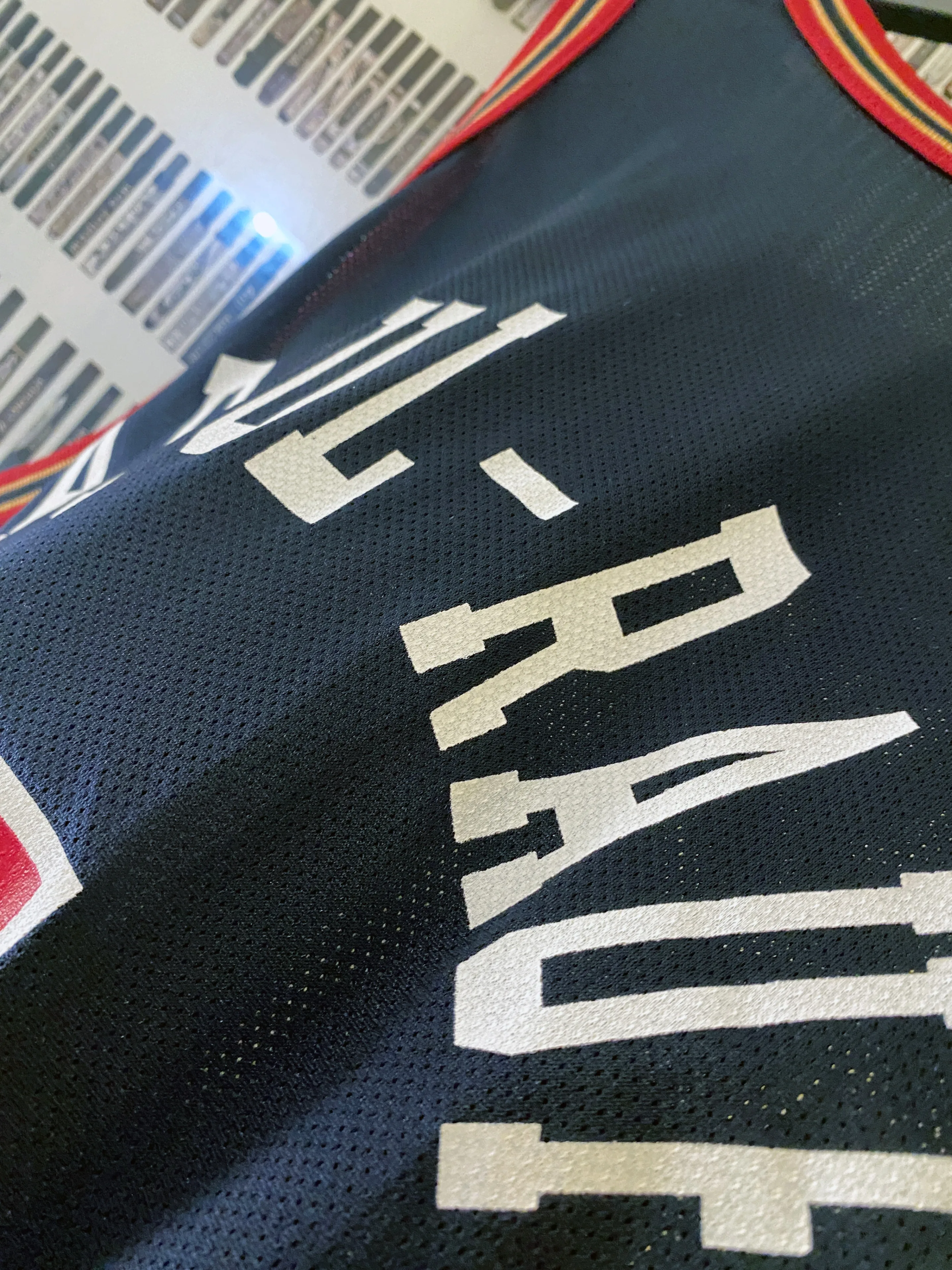 Champion - Mahmoud Abdul-Rauf Denver Nuggets Jersey (1994) 48 image indicator(8)