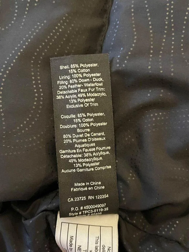 ARITZIA/ TNA Larsen parka Ladies size Large, Great condition! image indicator(8)