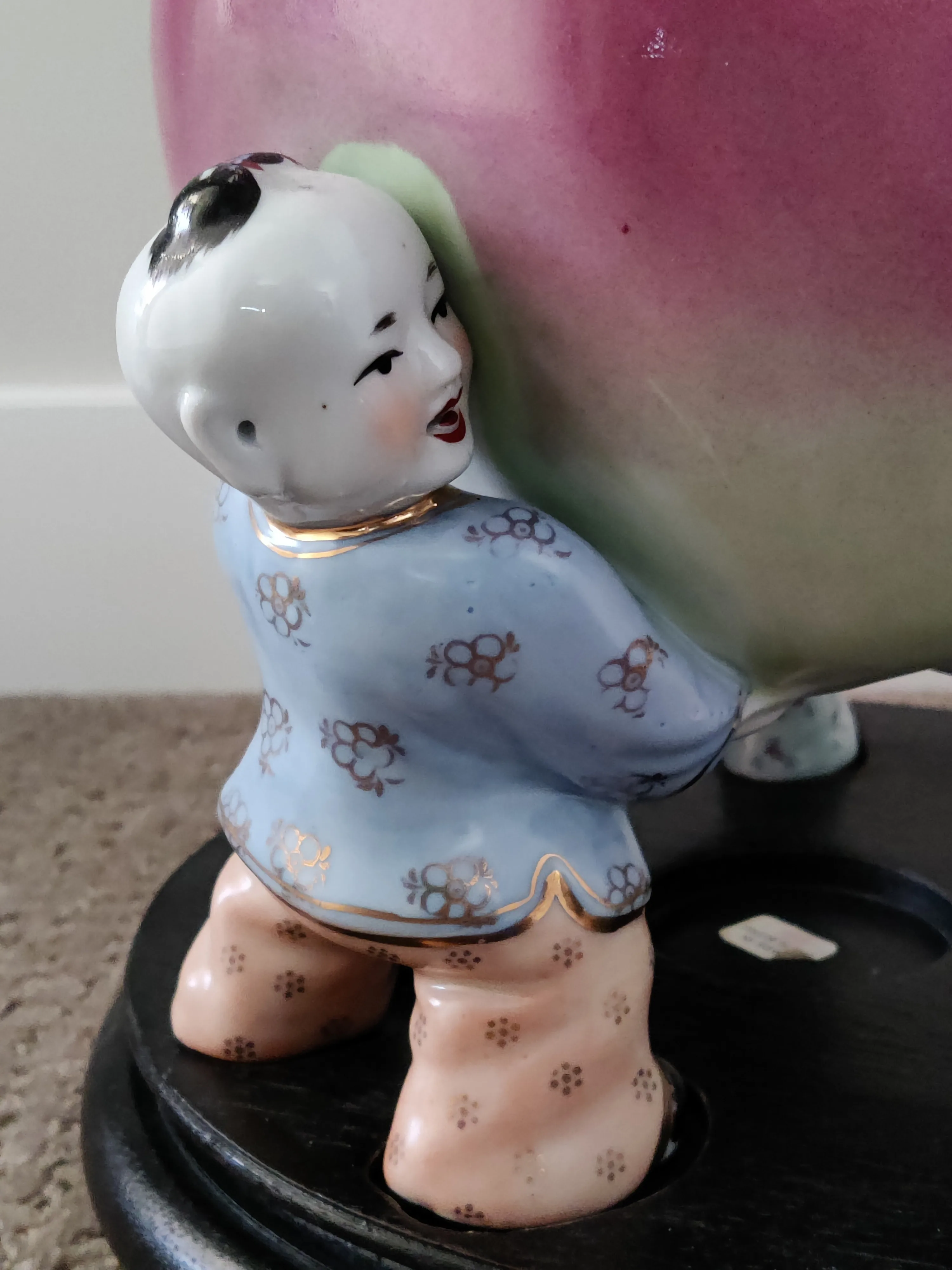 Chinese Porcelain 3 Children and Longevity Peach Figurine Vase image indicator(7)