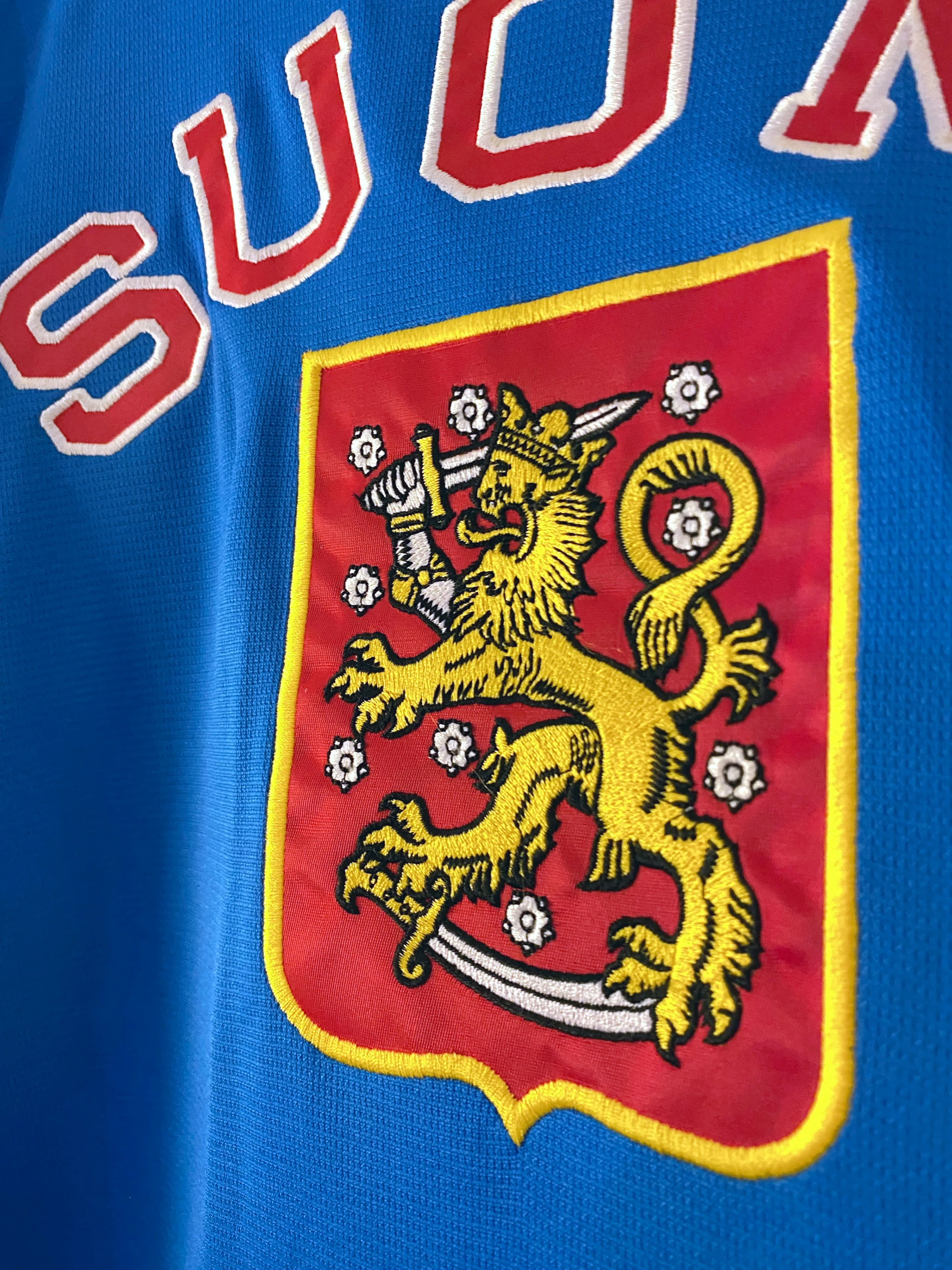 Nike - Team Finland Suomi Mikka Kiprusoff vtg jersey (2010) IIHF image indicator(10)